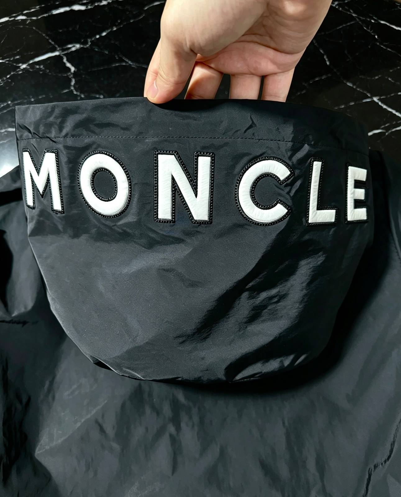 MONCLER モンクレール メンズ ダウンジャケット マウンテンパーカー キルティング ナイロン 秋冬防寒 ブラック M - 画像 8