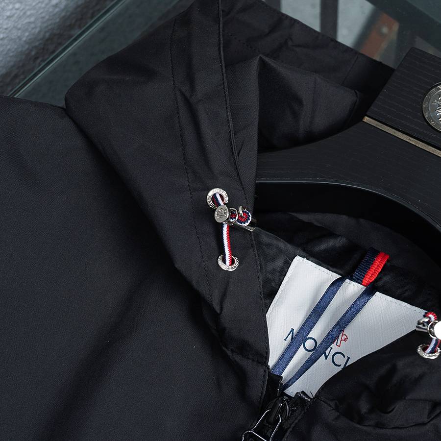 MONCLER モンクレール メンズ ダウンジャケット マウンテンパーカー キルティング ブラック M - 画像 10