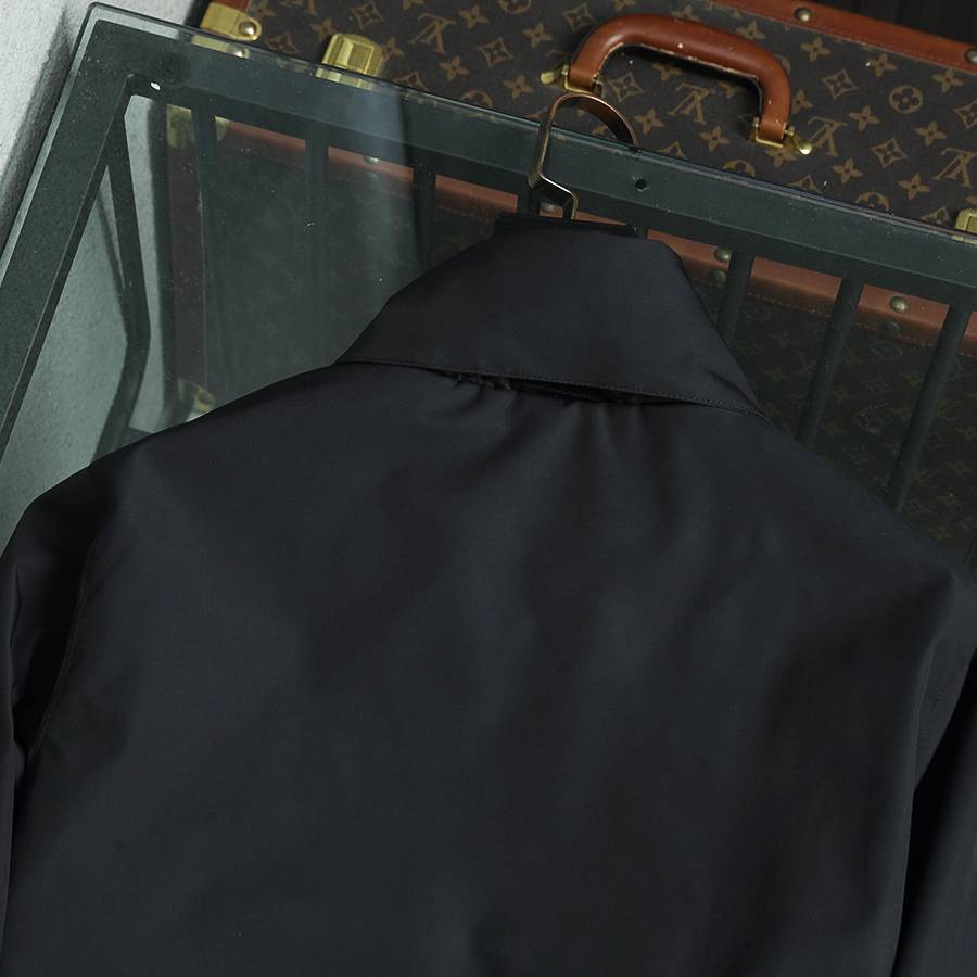 PRADA プラダ メンズ ジャケット ブルゾン ナイロン ロゴワッペン ダブルジップ 秋冬 ブラック - 画像 12