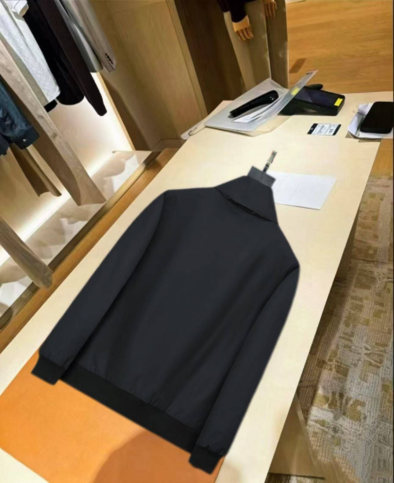 PRADA プラダ メンズ ジャケット ブルゾン ナイロン ロゴワッペン ダブルジップ 秋冬 ブラック - 画像 14