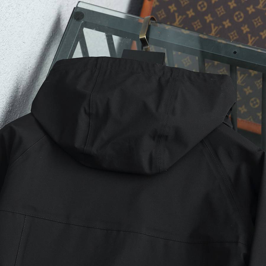 PRADA プラダ メンズ ブルゾン フーデッドジャケット ナイロン ロゴワッペン マウンテンパーカー ブラック M 3XLB2 3210 - 画像 16