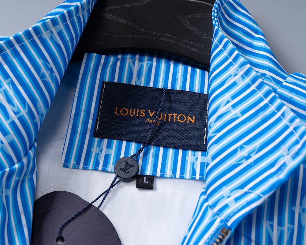 LOUIS VUITTON メンズ ジャケット ブルゾン ナイロン デザインストライプ マウンテンパーカー 秋冬 ブルー - 画像 3