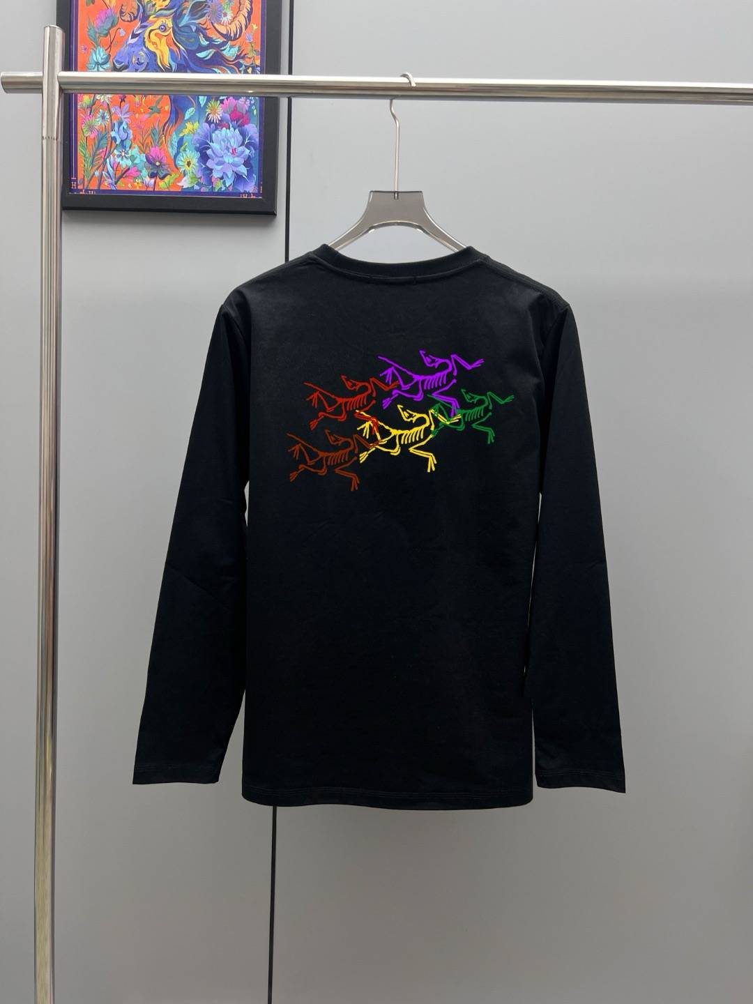 アークテリクス ARCTERYX メンズ クルーネックスウェット ロゴ刺繍 オーバーサイズ 秋冬 ホワイト ブラック - 画像 3