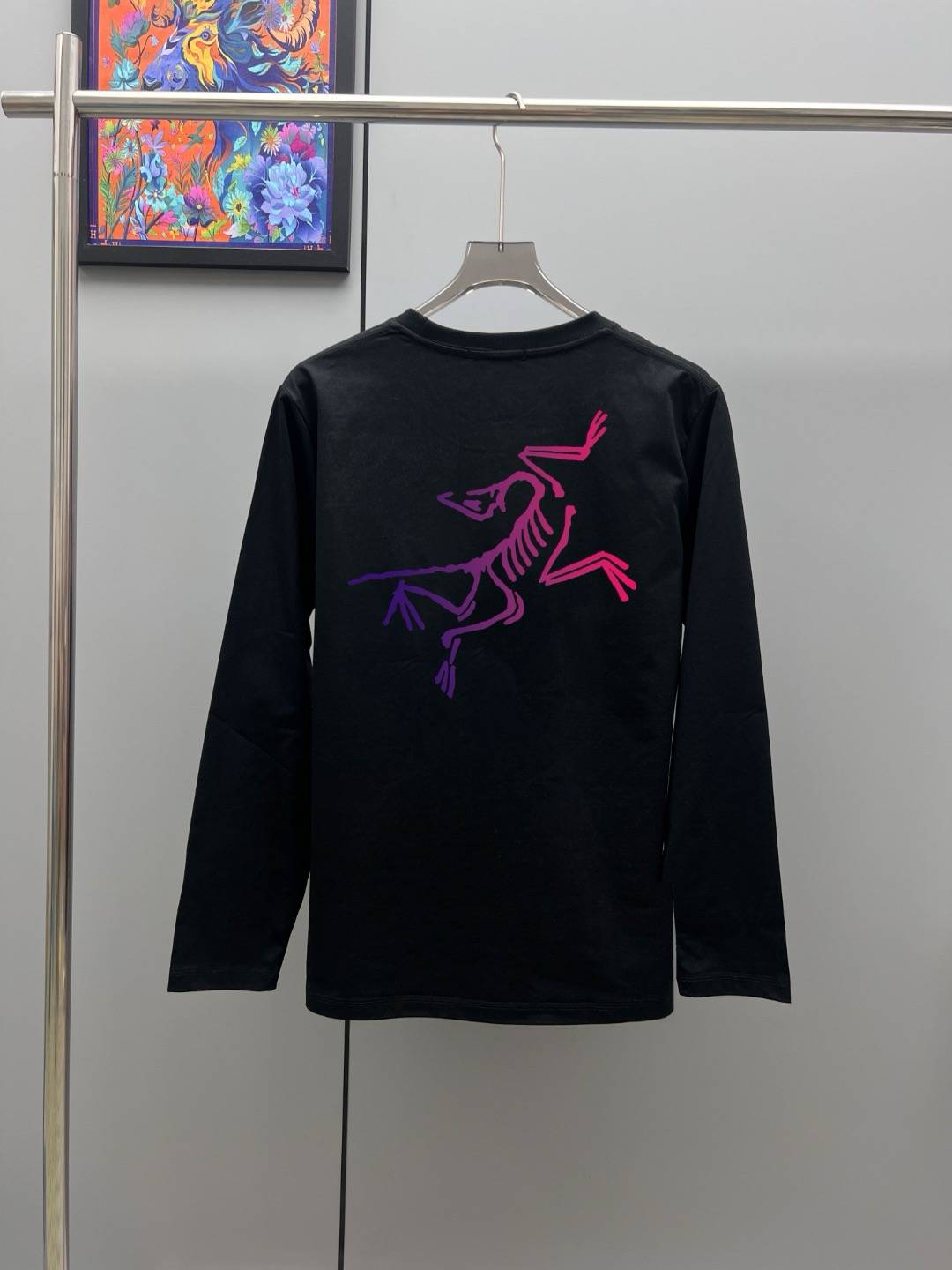 アークテリクス メンズ クルーネックスウェット ロゴ刺繍 フロントロゴ リブ仕様 オーバーサイズ ホワイト ブラック ネイビー グレー - 画像 3