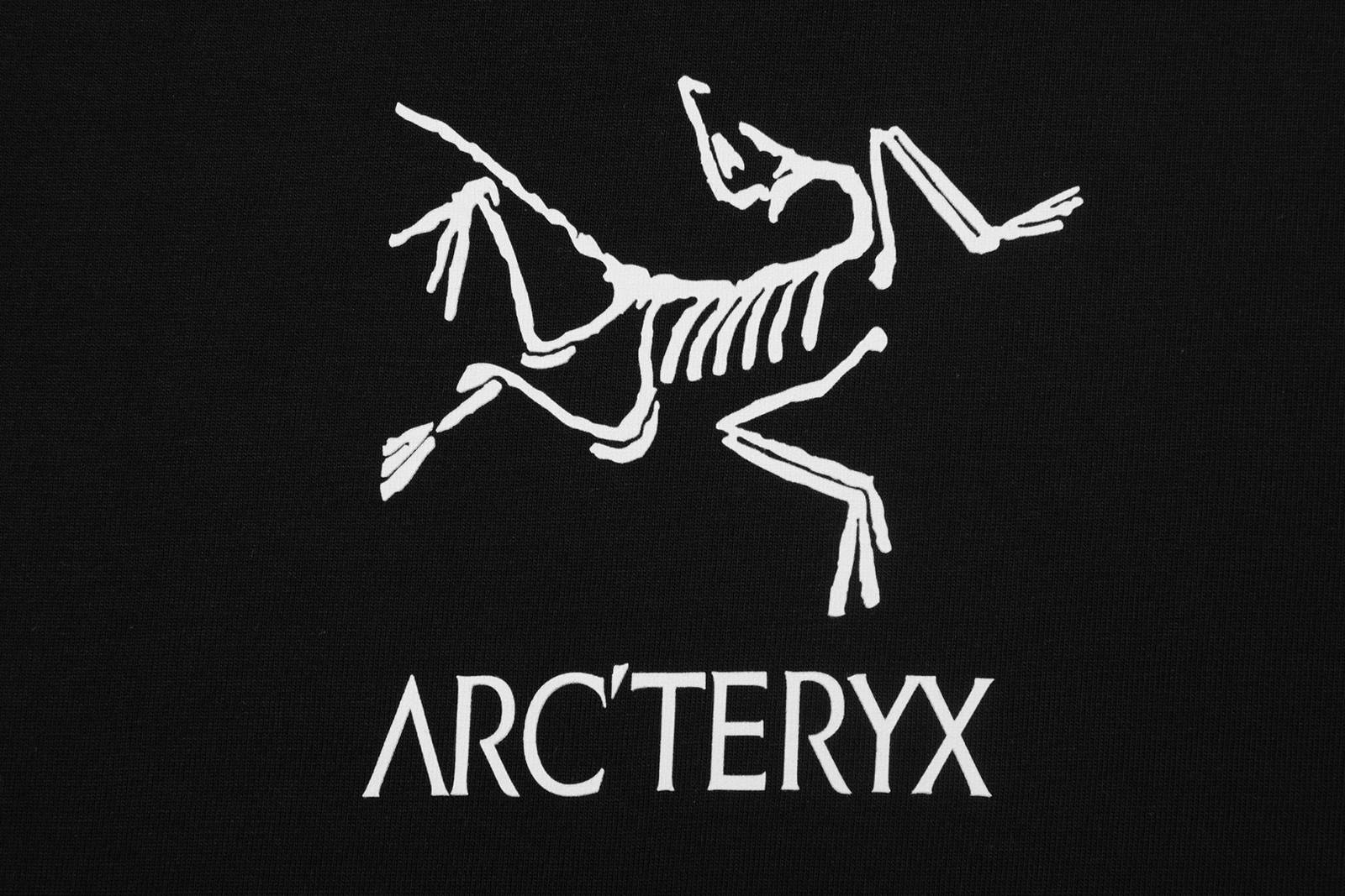 ARCTERYX アークテリクス メンズ スウェット トレーナー クルーネックスウェット ロゴプリント フロントロゴ リブ仕様 ブラック ホワイト - 画像 8