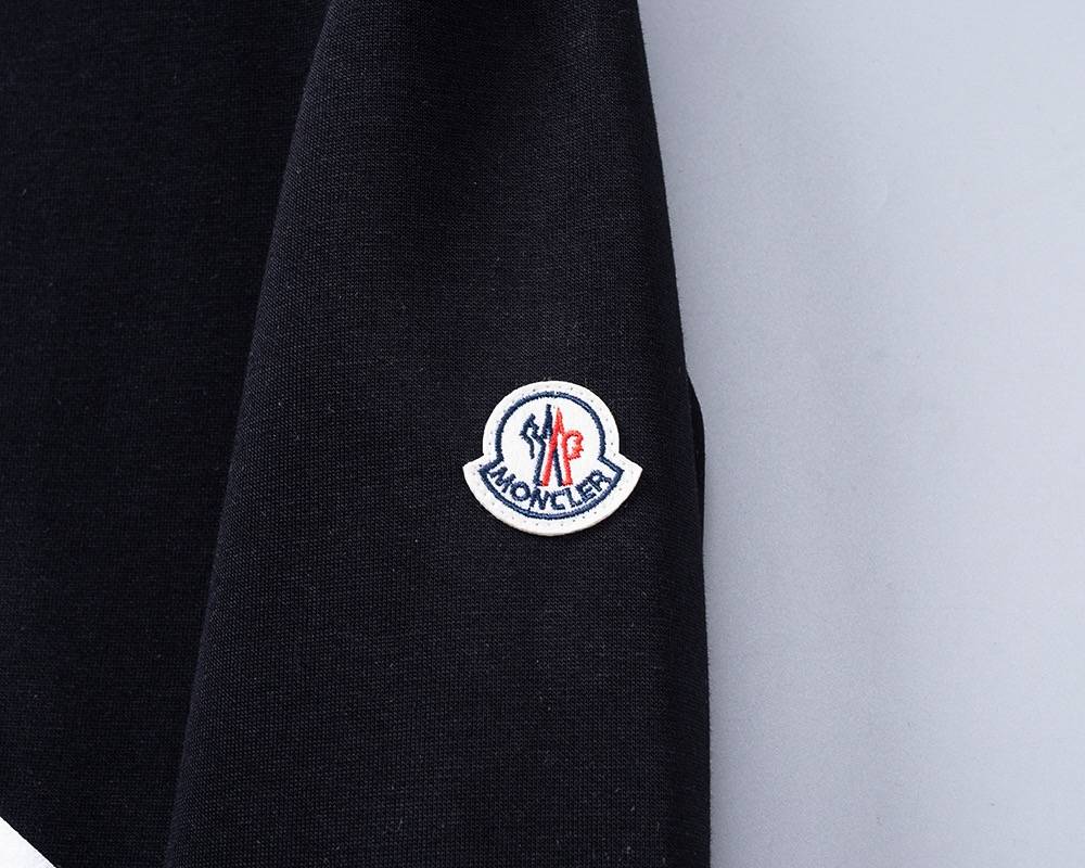 MONCLER モンクレール メンズ スウェット トレーナー ロゴプリント フロントロゴ オーバーサイズ ブラック グレー - 画像 7