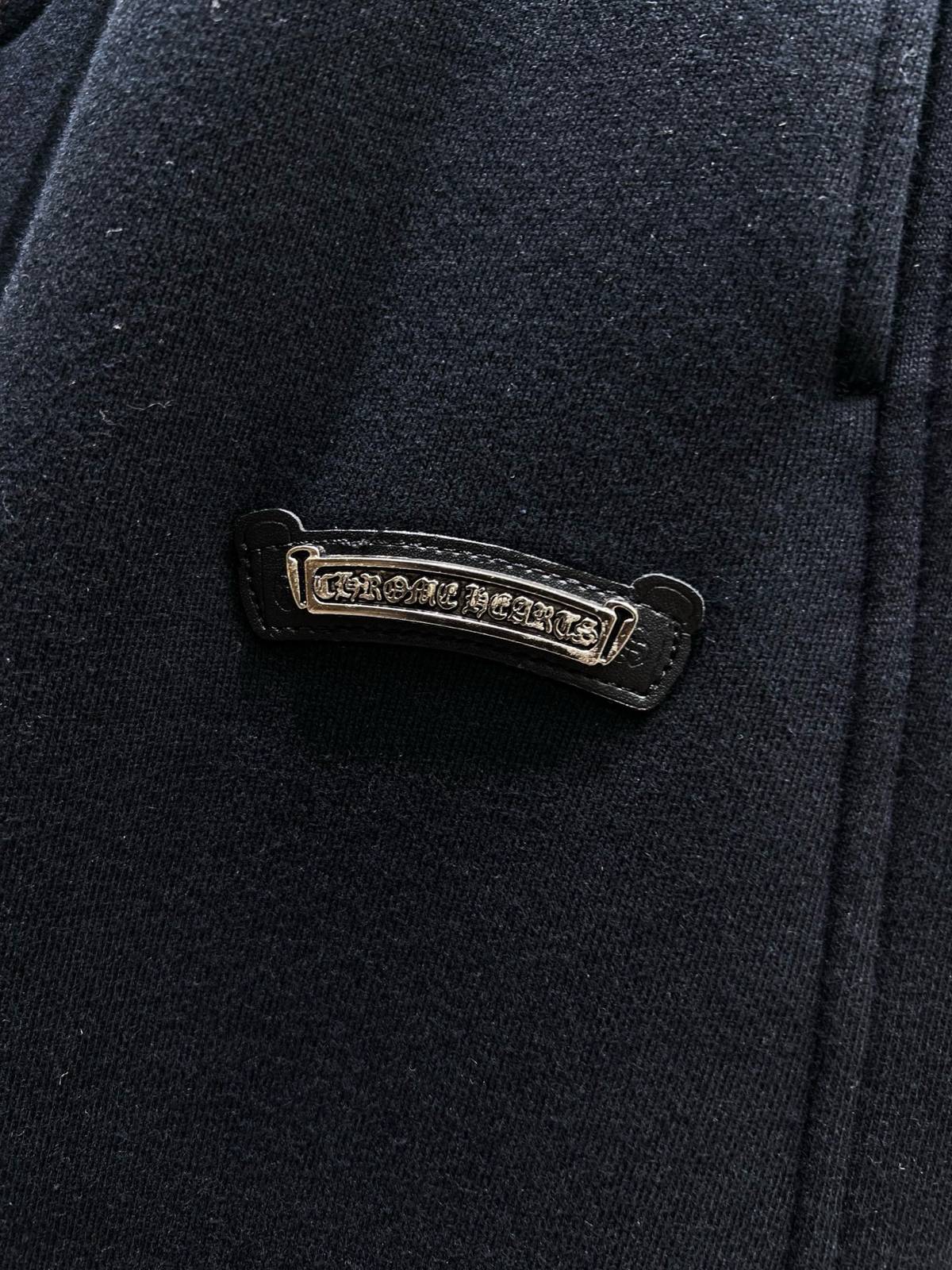 CHROME HEARTS クロムハーツ メンズ パンツ ジョガーパンツ ウエストゴム ロゴ刺繍 サイドライン メタルパーツ ブラック - 画像 6