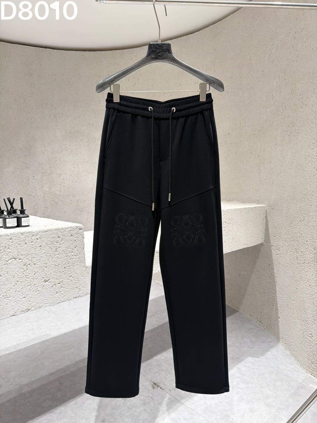 LOEWE ロエベ メンズ パンツ カーゴパンツ ロゴ刺繍 サイドライン メタルパーツ ブラック カーキ - 画像 9