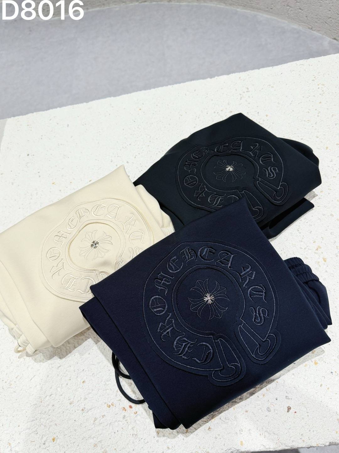 CHROME HEARTS クロムハーツ メンズ パンツ ジョガーパンツ サイドライン ロゴ刺繍 オールシーズン ブラック - 画像 4
