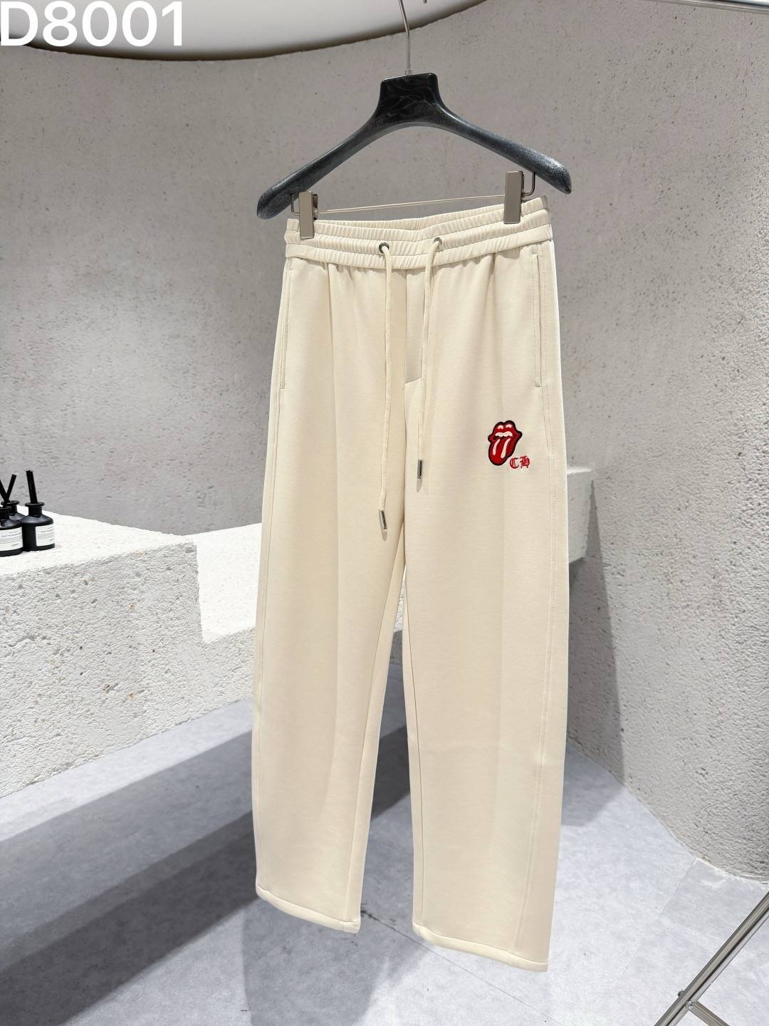 CHROME HEARTS クロムハーツ メンズ ジョガーパンツ イージーパンツ ロゴ刺繍 サイドライン ロングコード ブラック - 画像 9