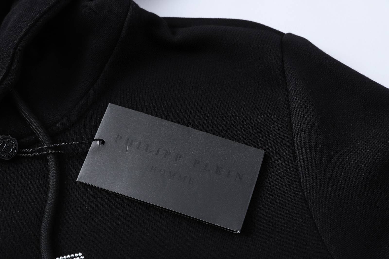 PHILIPP PLEIN フィリッププレイン メンズ パーカー プルオーバーパーカー フロントロゴ サークルロゴ ロゴ刺繍 ドローコード ヘビーウェイト ブラ - 画像 5