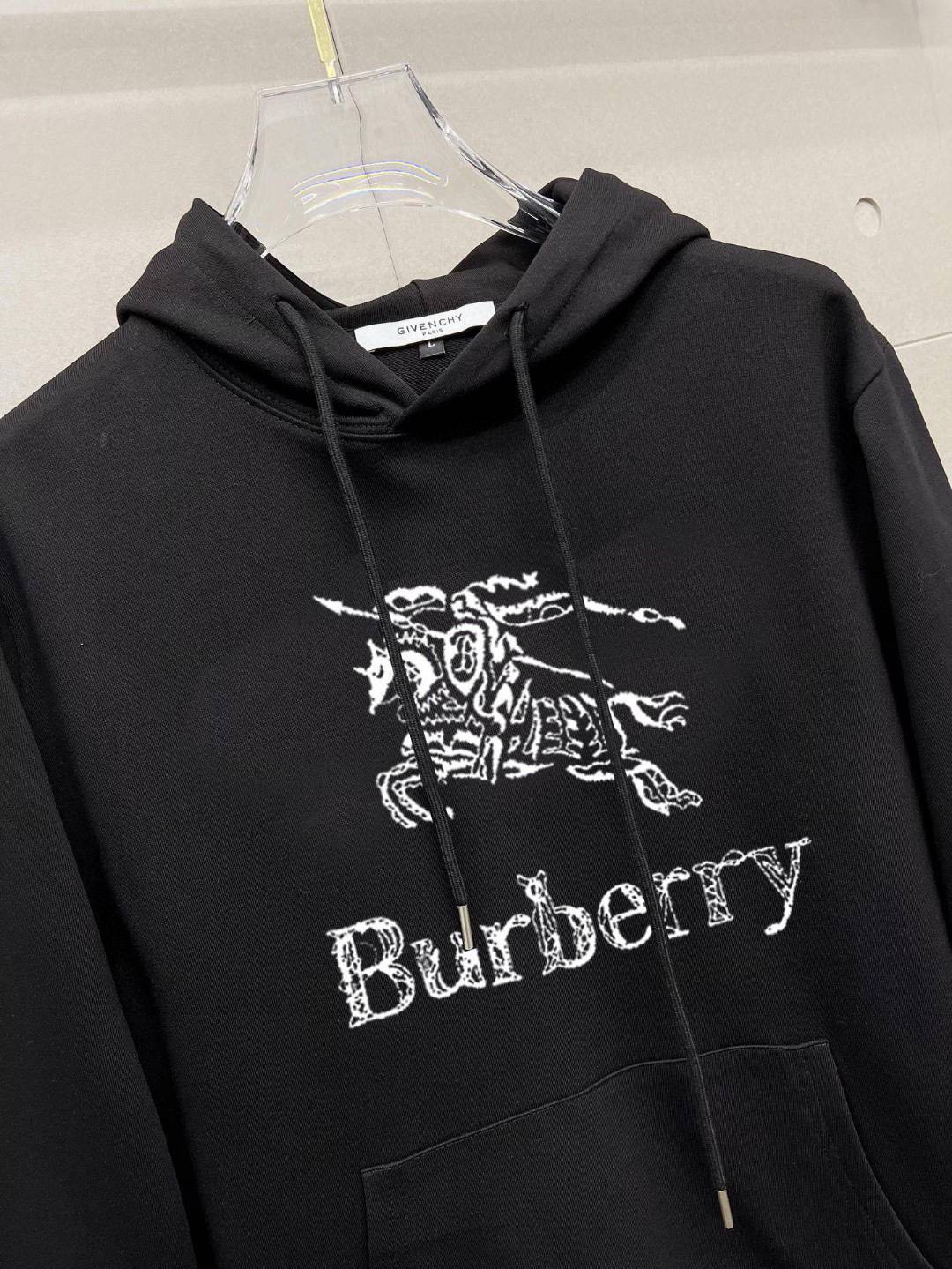 BURBERRY バーバリー メンズ パーカー プルオーバー フード立体 ロゴ刺繍 オーバーサイズ ストリート ブラック - 画像 4