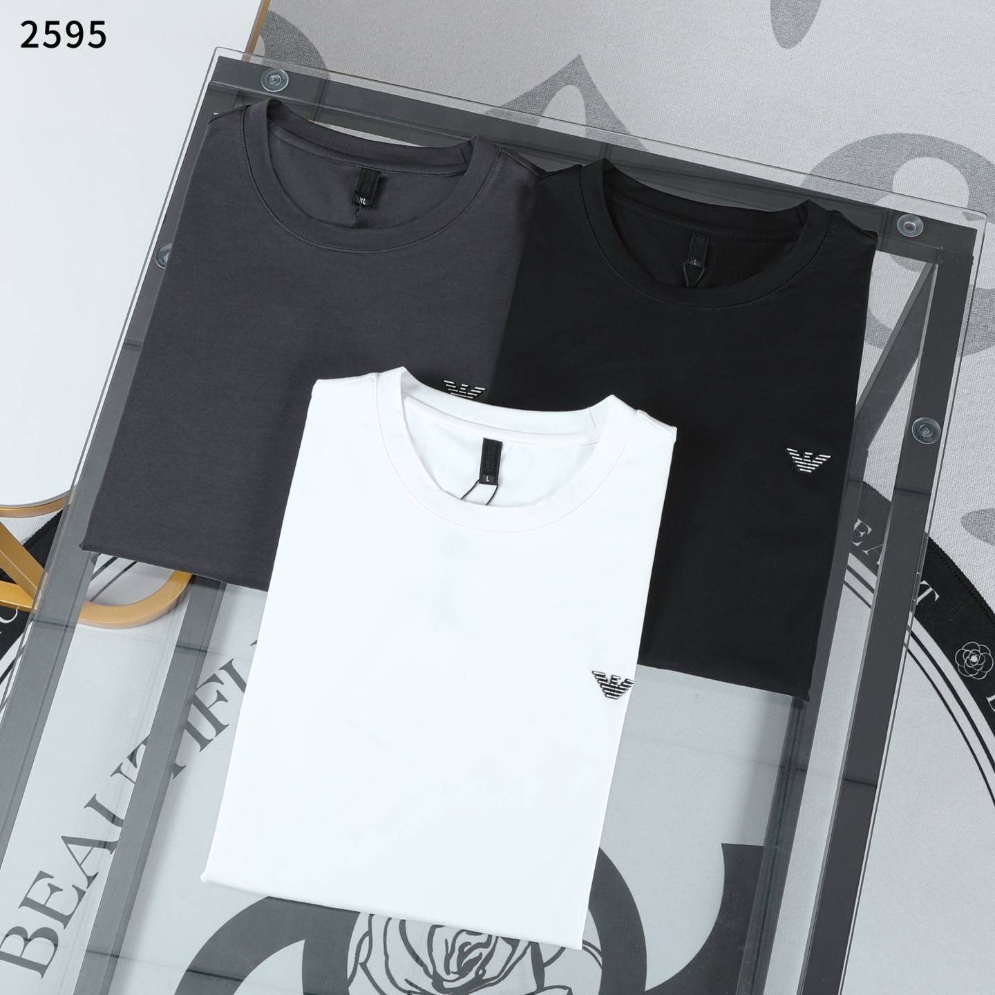 ARMANI エルメス メンズ ロンT 長袖Tシャツ クルーネック 袖リブ ロゴ刺繍 上質コットン ブラック - 画像 2