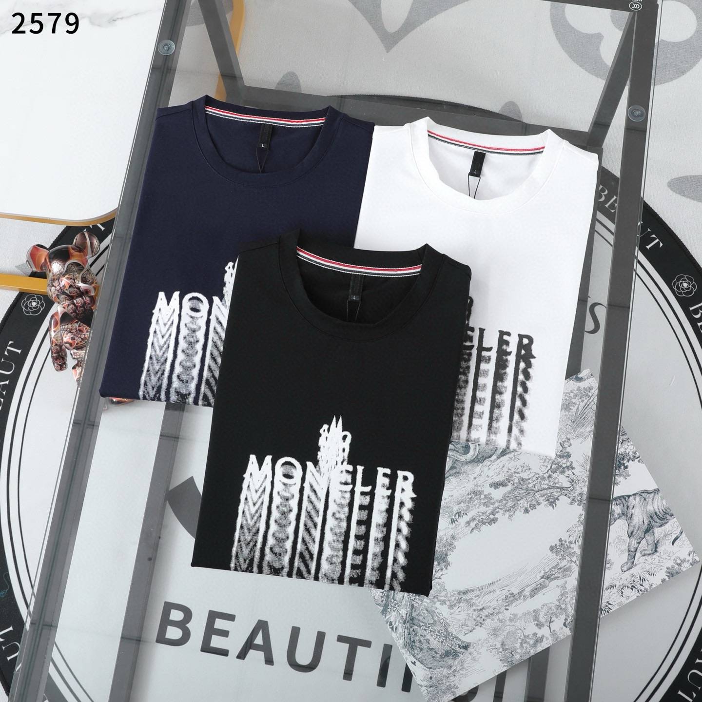 MONCLER モンクレール メンズ ロンT 長袖Tシャツ クルーネック 袖リブ ロゴプリント オーバーサイズ ブラック - 画像 2