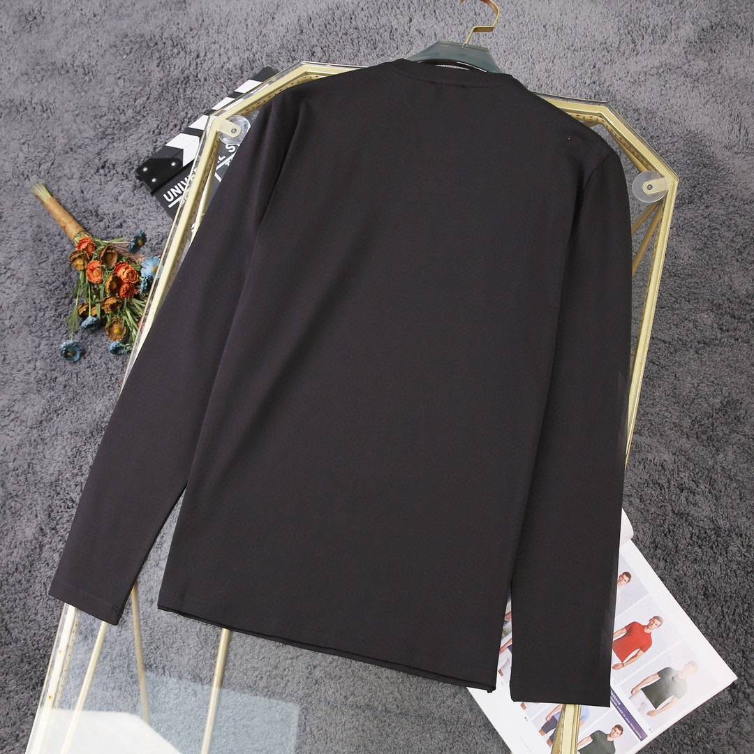 BURBERRY バーバリー メンズ 長袖Tシャツ ロンT クルーネック 袖リブ ロゴプリント オーバーサイズ ブラック ホワイト - 画像 4