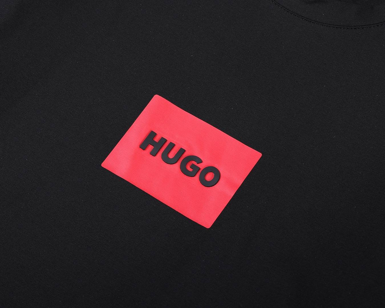 HUGO メンズ ロンT 長袖Tシャツ クルーネック 袖リブ ロゴプリント オーバーサイズ ブラック ホワイト - 画像 3