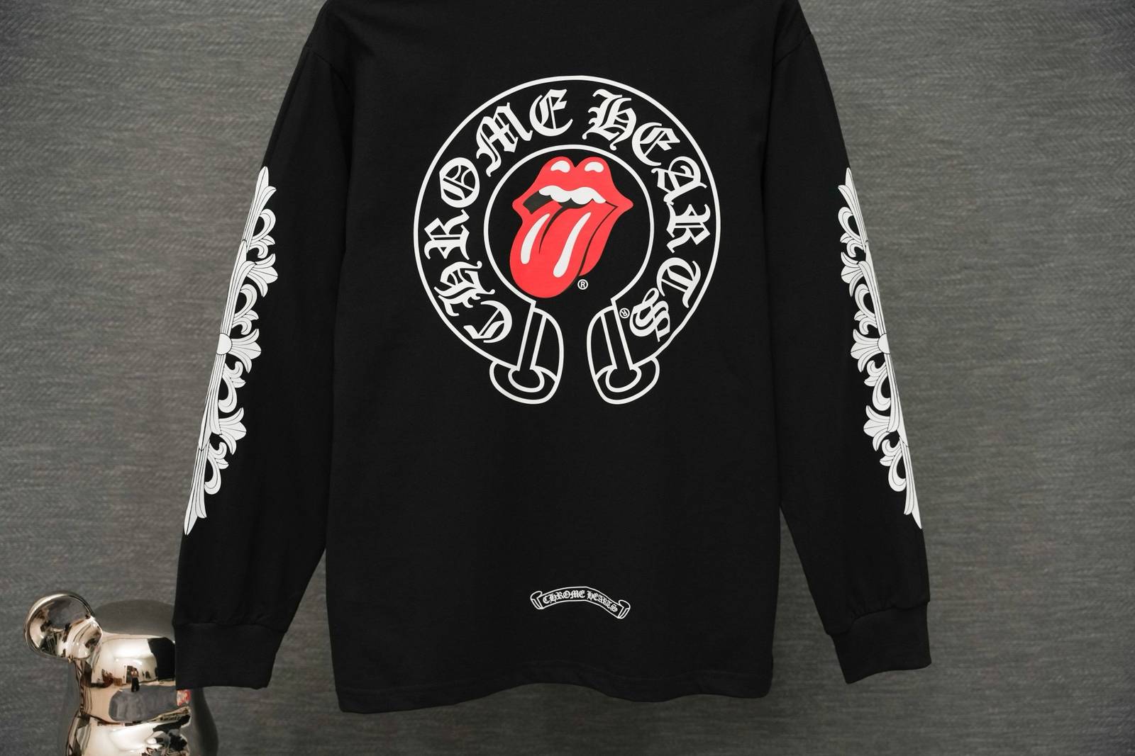 CHROME HEARTS クロムハーツ メンズ ロンT 長袖Tシャツ クルーネック 袖リブ ロゴプリント オーバーサイズ ブラック - 画像 7