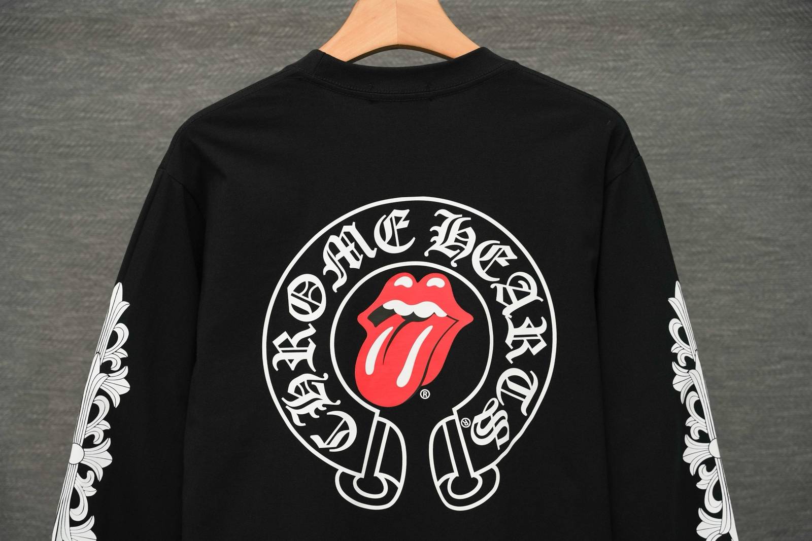 CHROME HEARTS クロムハーツ メンズ ロンT 長袖Tシャツ クルーネック 袖リブ ロゴプリント オーバーサイズ ブラック - 画像 8