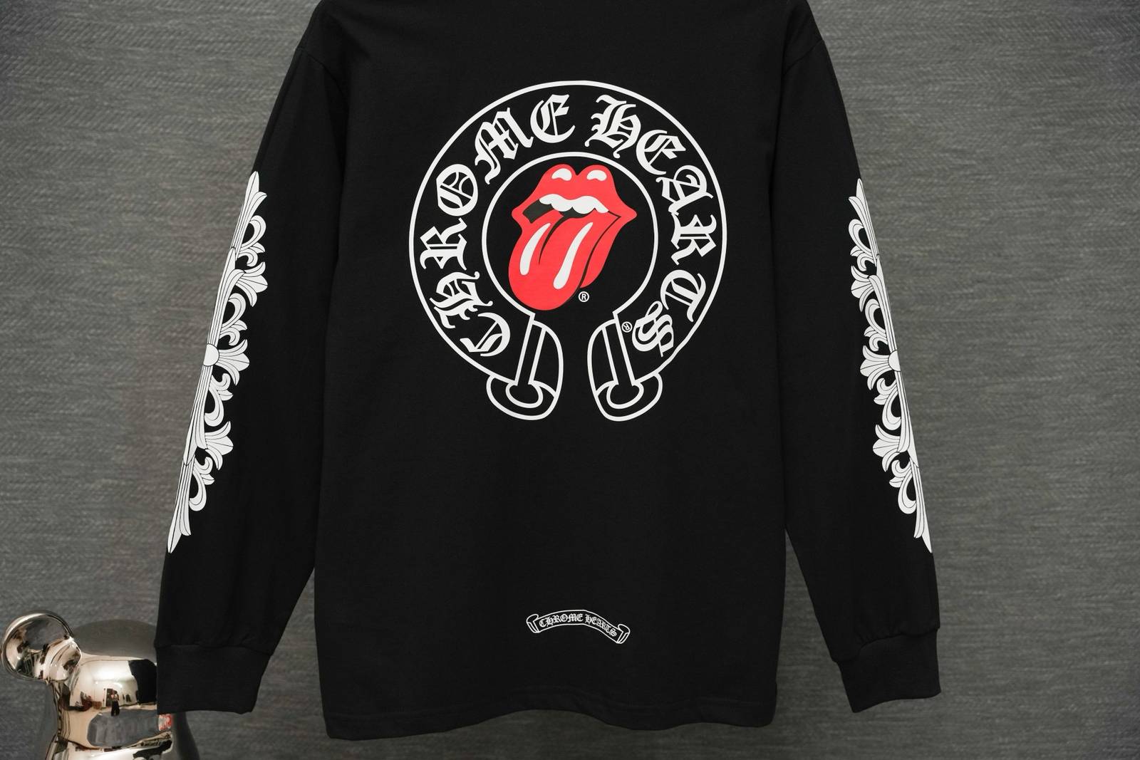 CHROME HEARTS クロムハーツ メンズ ロンT 長袖Tシャツ クルーネック 袖リブ ロゴプリント オーバーサイズ ブラック - 画像 9
