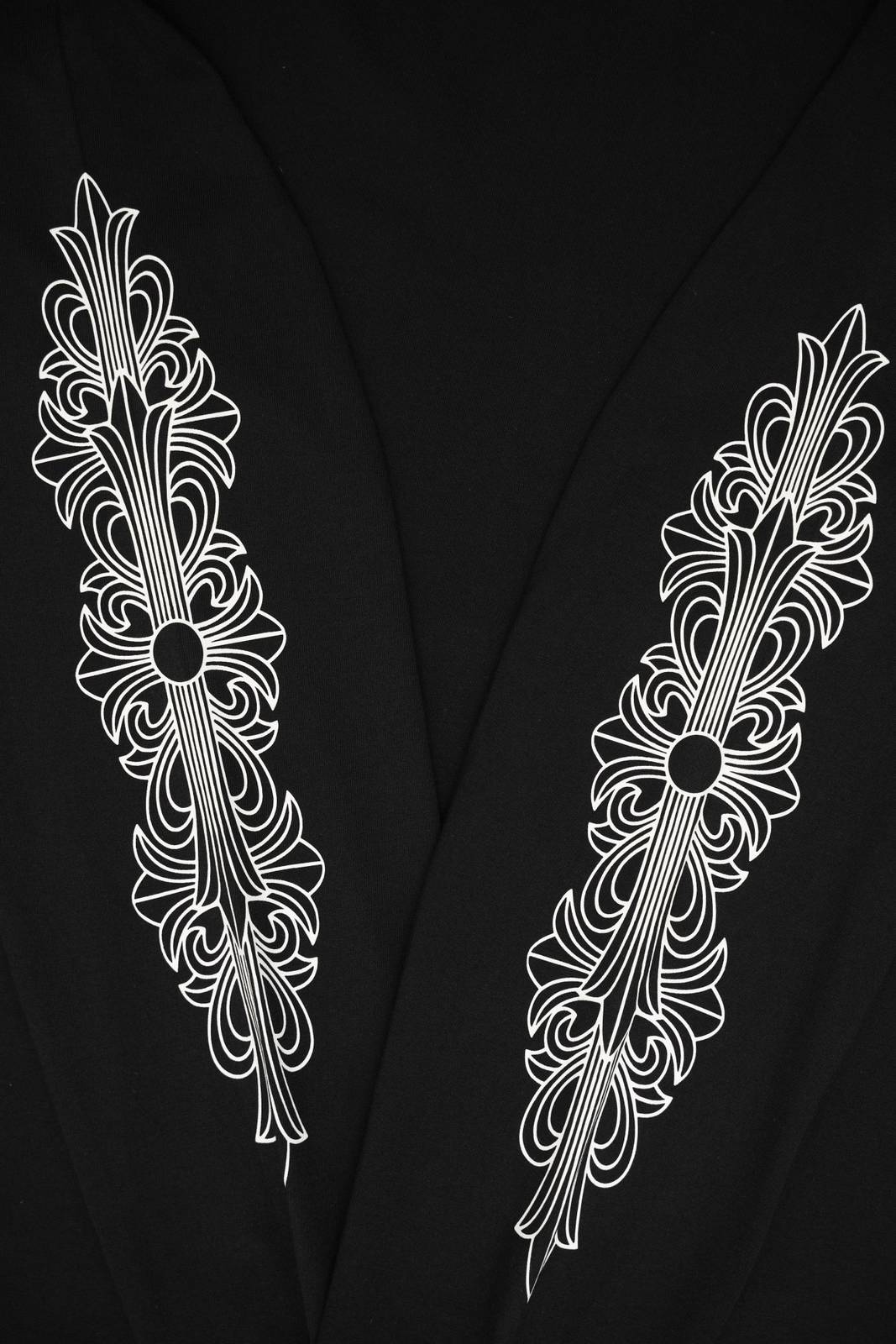 CHROME HEARTS クロムハーツ メンズ ロンT 長袖Tシャツ クルーネック 袖リブ 胸部口紅ロゴプリント オーバーサイズ ブラック - 画像 3