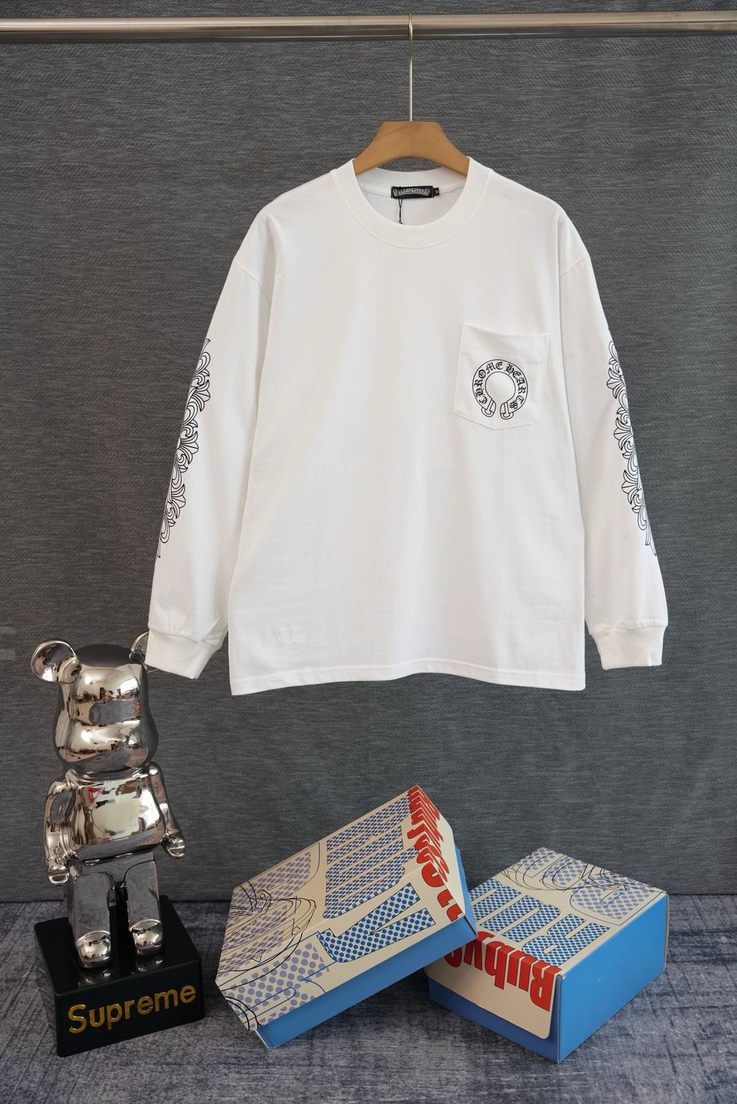 CHROME HEARTS クロムハーツ メンズ 長袖Tシャツ ロンT クルーネック 袖リブ ロゴプリント オーバーサイズ ブラック - 画像 10