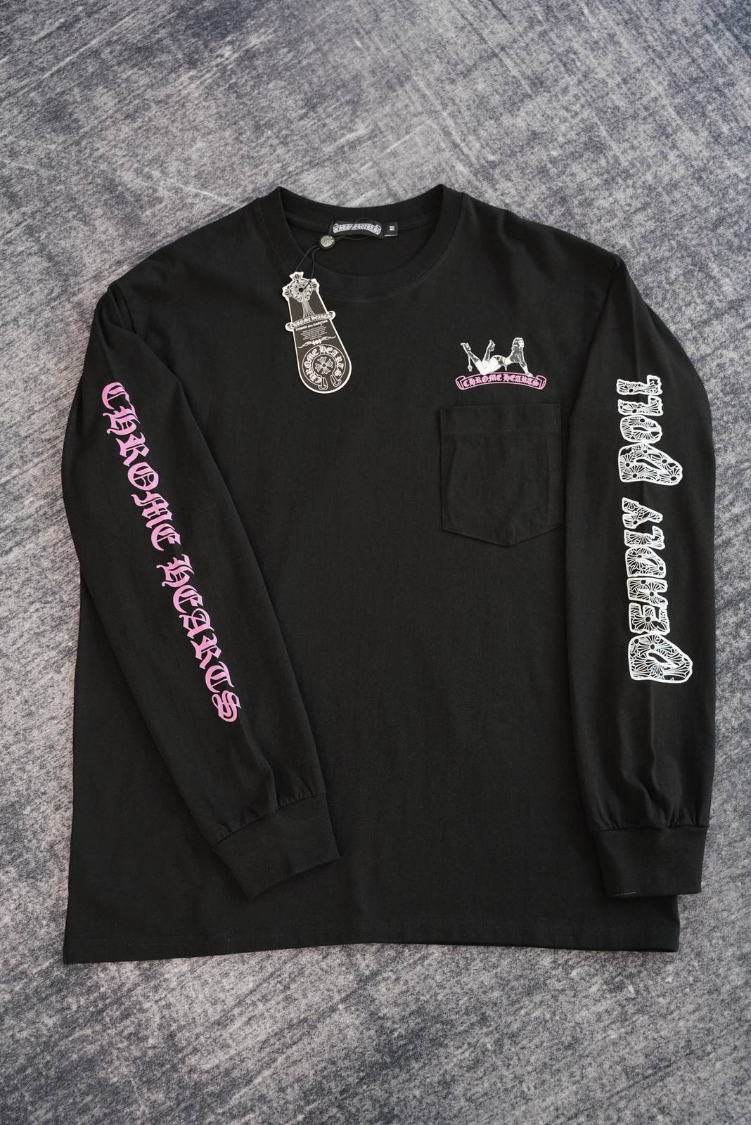 CHROME HEARTS クロムハーツ メンズ ロンT 長袖Tシャツ クルーネック 袖リブ アームプリント オーバーサイズ ブラック - 画像 6