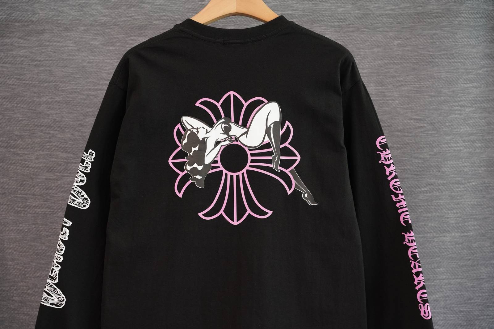 CHROME HEARTS クロムハーツ メンズ ロンT 長袖Tシャツ クルーネック 袖リブ アームプリント オーバーサイズ ブラック - 画像 7