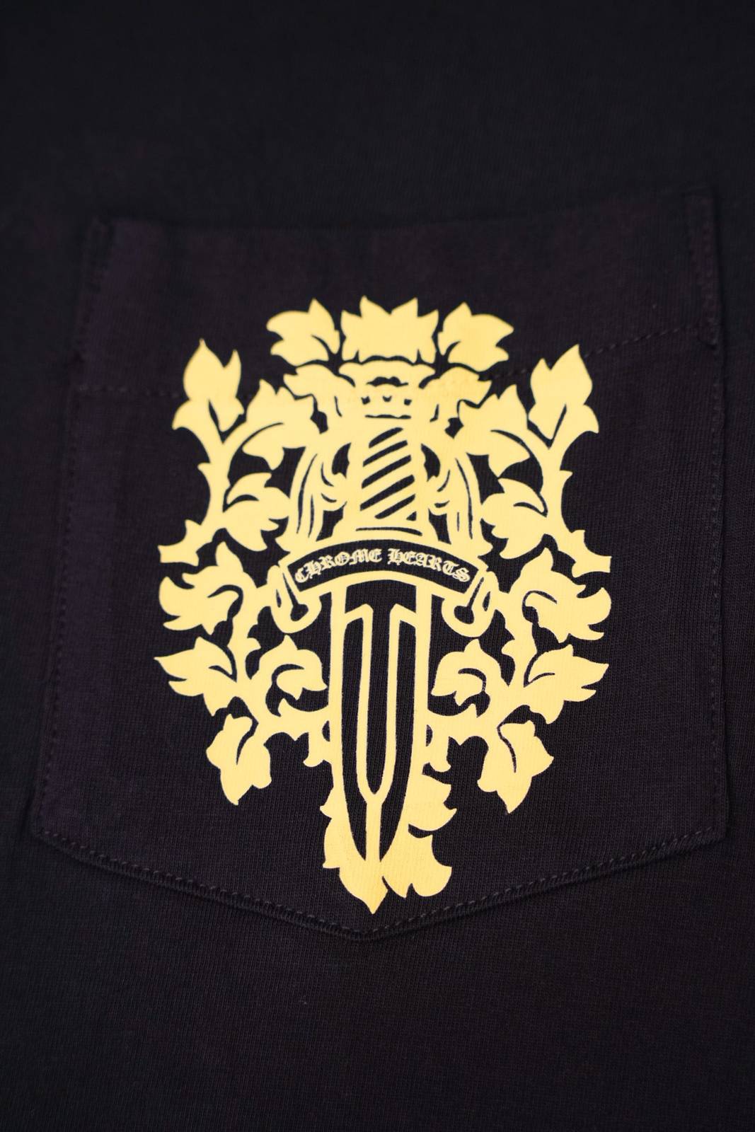 CHROME HEARTS クロムハーツ メンズ ロンT 長袖Tシャツ クルーネック 袖リブ ロゴプリント オーバーサイズ 黒 - 画像 5