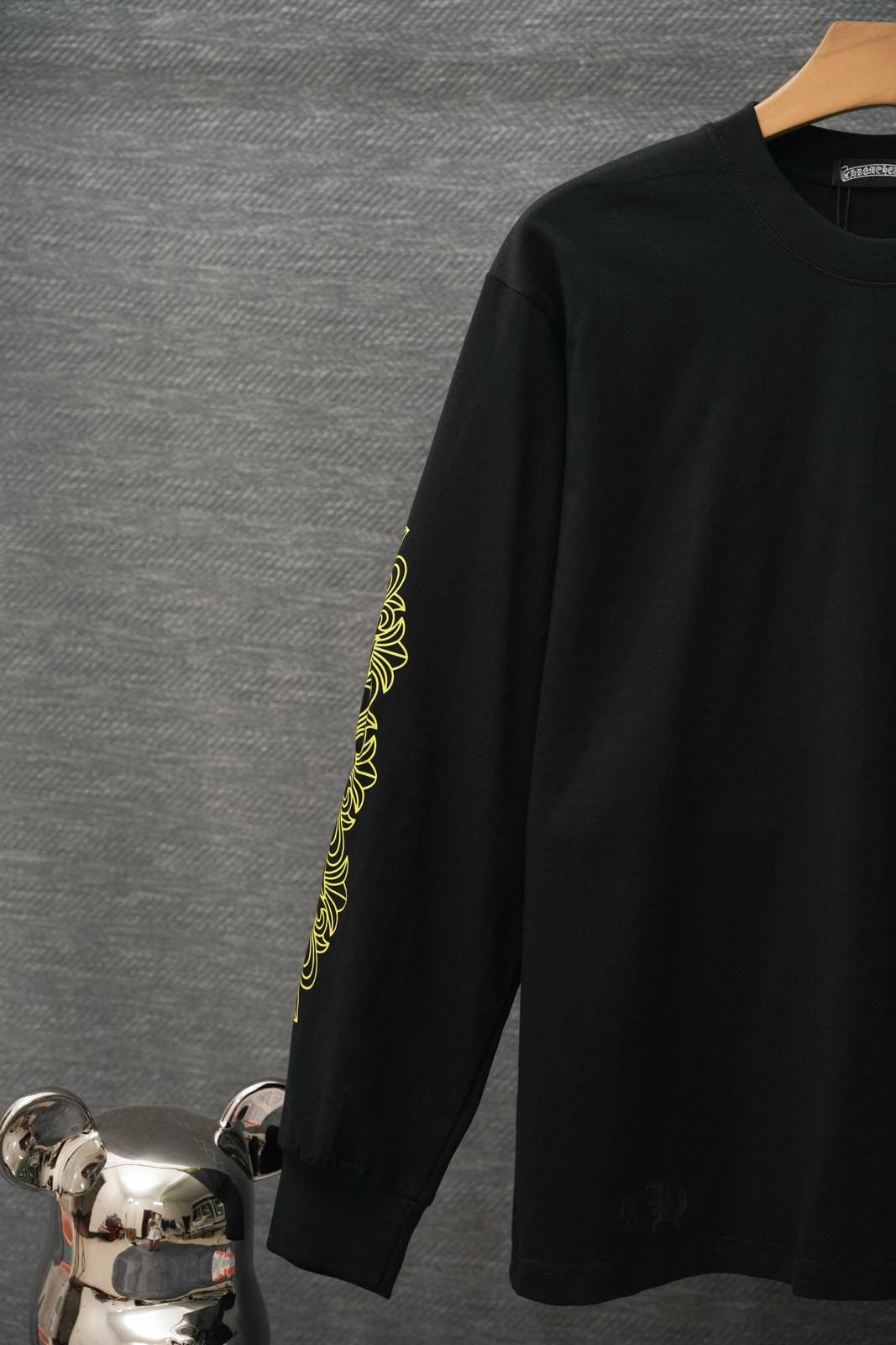 CHROME HEARTS クロムハーツ メンズ ロンT 長袖Tシャツ クルーネック 袖リブ ロゴプリント オーバーサイズ 黒 - 画像 7