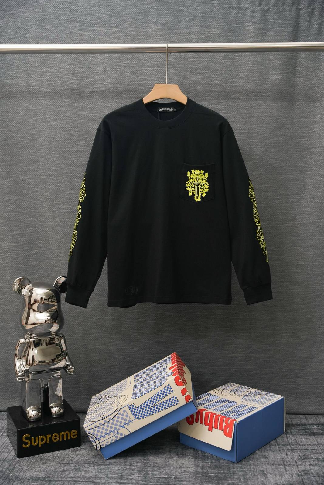 CHROME HEARTS クロムハーツ メンズ ロンT 長袖Tシャツ クルーネック 袖リブ ロゴプリント オーバーサイズ 黒 - 画像 12