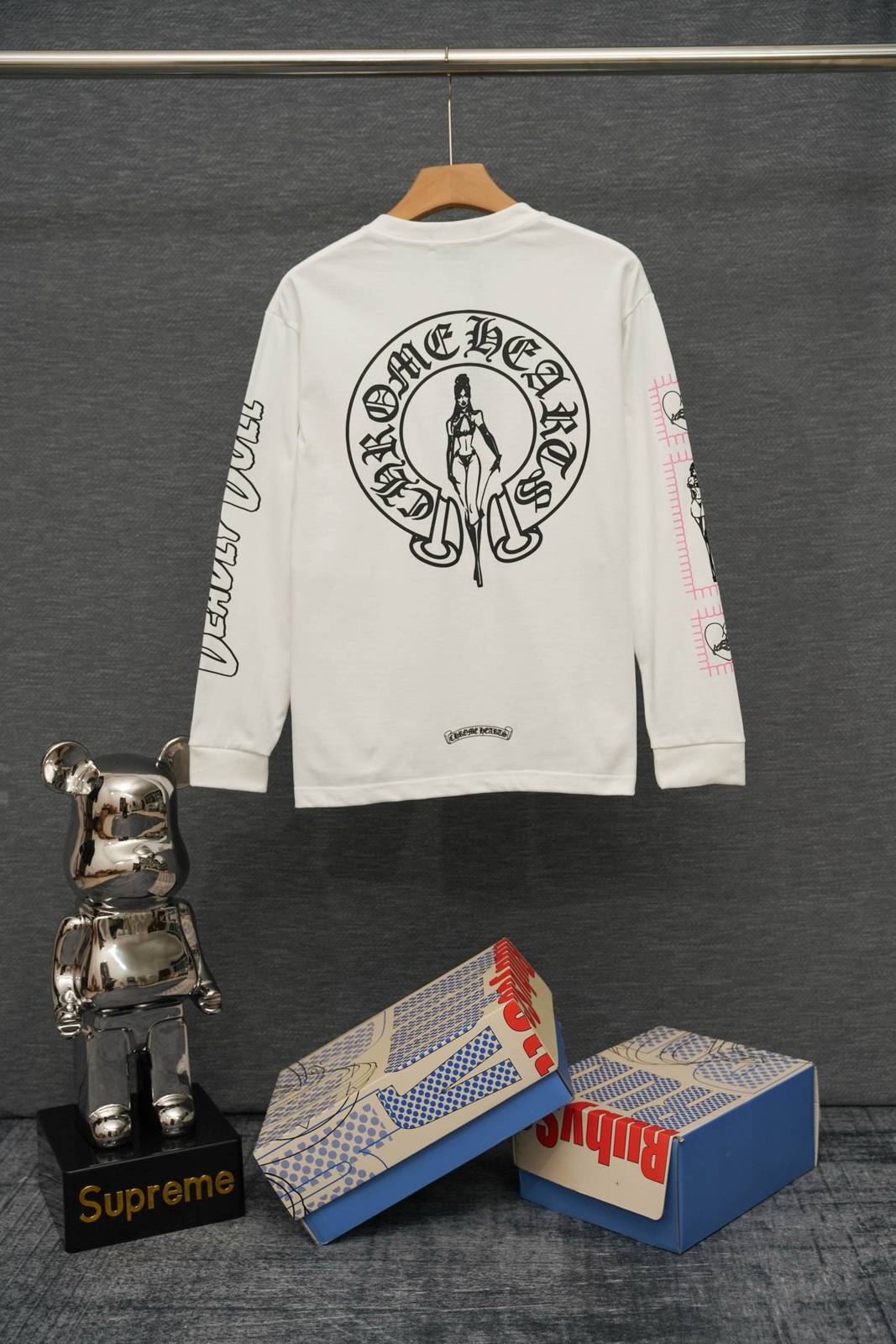 CHROME HEARTS クロムハーツ メンズ ロンT 長袖Tシャツ クルーネック 袖リブ ロゴプリント オーバーサイズ ブラック - 画像 12