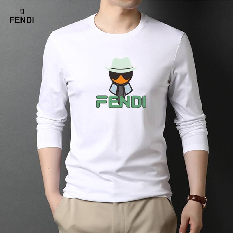FENDI メンズ ロンT 長袖Tシャツ クルーネック 袖リブ ロゴプリント オーバーサイズ ブラック
