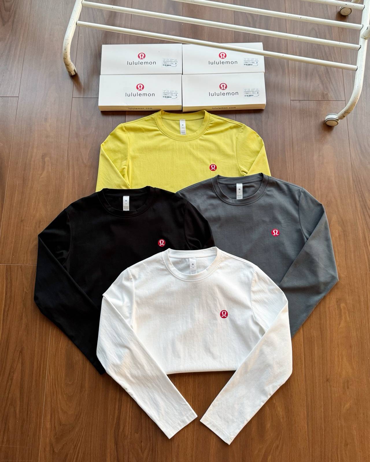 LULULEMON メンズ 長袖Tシャツ ロンT クルーネック 袖リブ ロゴプリント オーバーサイズ ブラック ホワイト グレー ネイビー - 画像 7
