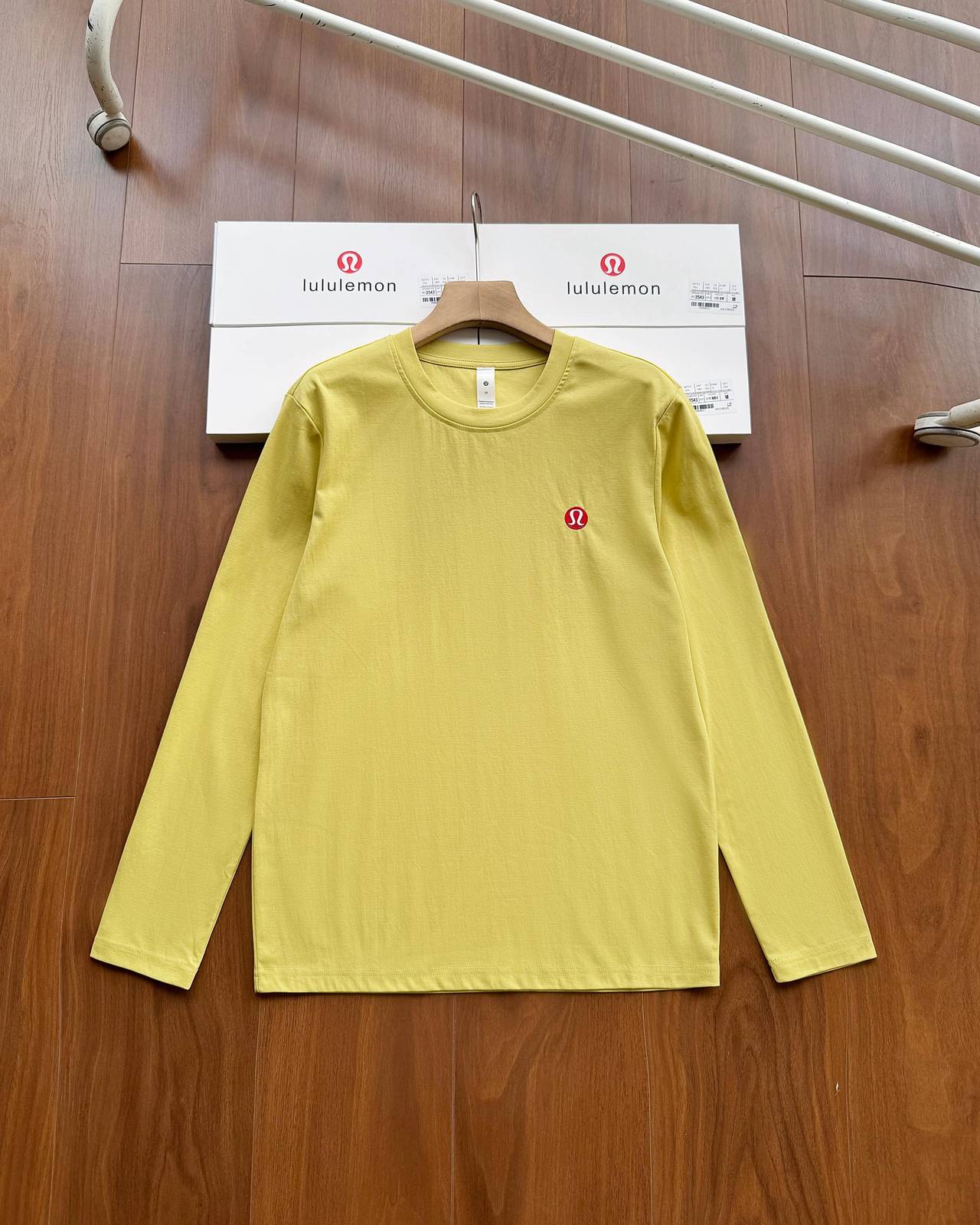 LULULEMON メンズ 長袖Tシャツ ロンT クルーネック 袖リブ ロゴプリント オーバーサイズ ブラック ホワイト グレー ネイビー - 画像 9