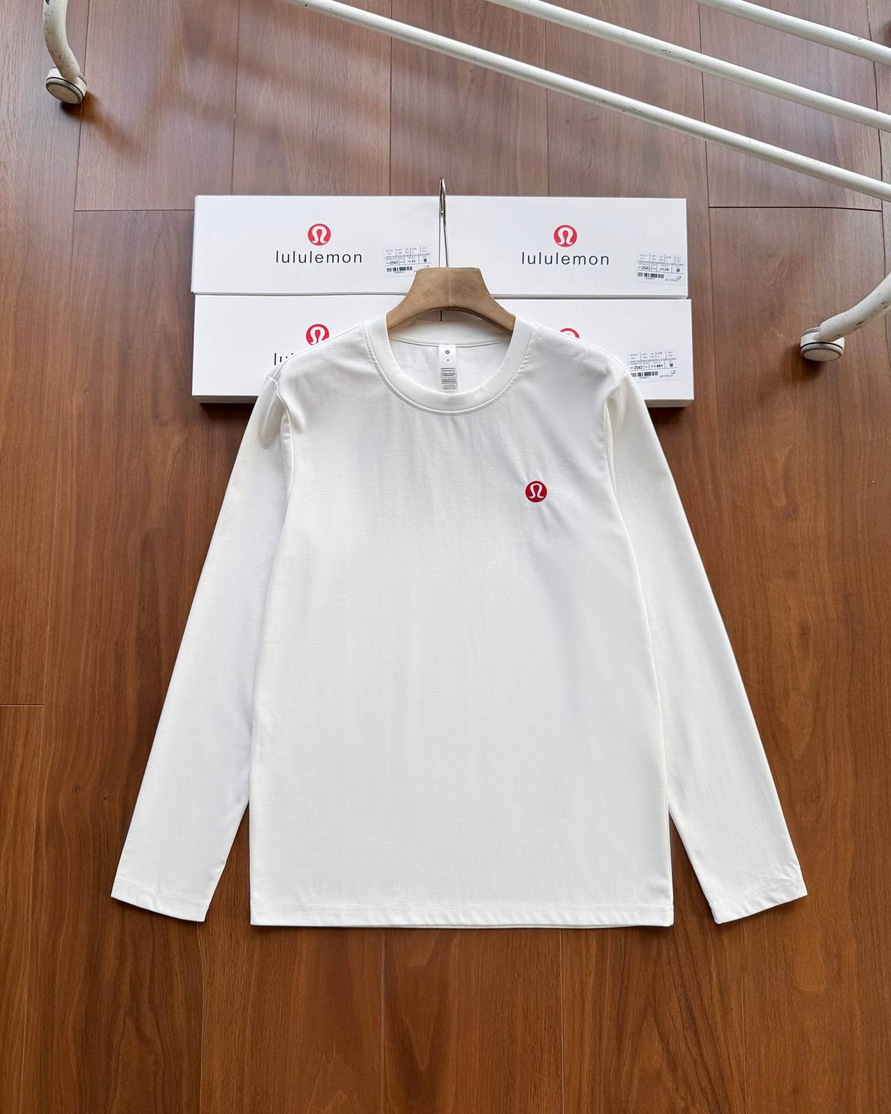 LULULEMON メンズ 長袖Tシャツ ロンT クルーネック 袖リブ ロゴプリント オーバーサイズ ブラック ホワイト グレー ネイビー - 画像 10
