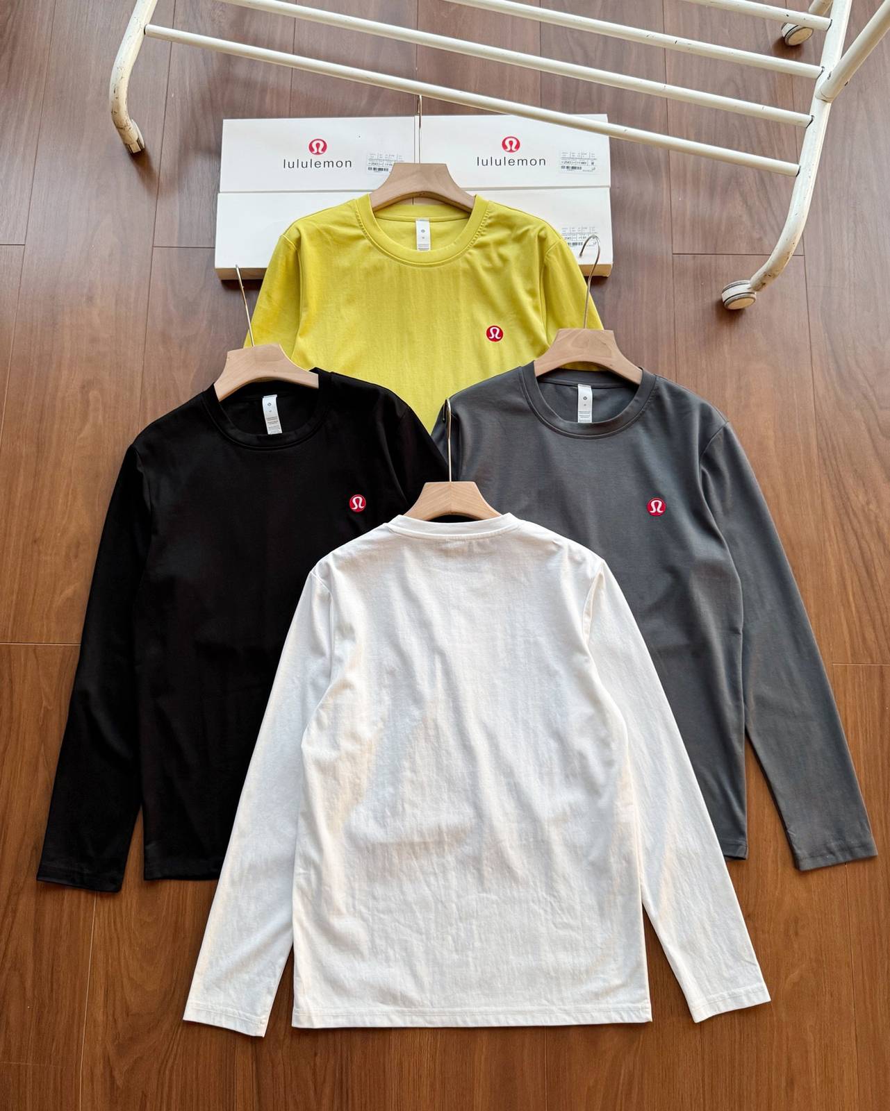 LULULEMON メンズ 長袖Tシャツ ロンT クルーネック 袖リブ ロゴプリント オーバーサイズ ブラック ホワイト グレー ネイビー - 画像 12