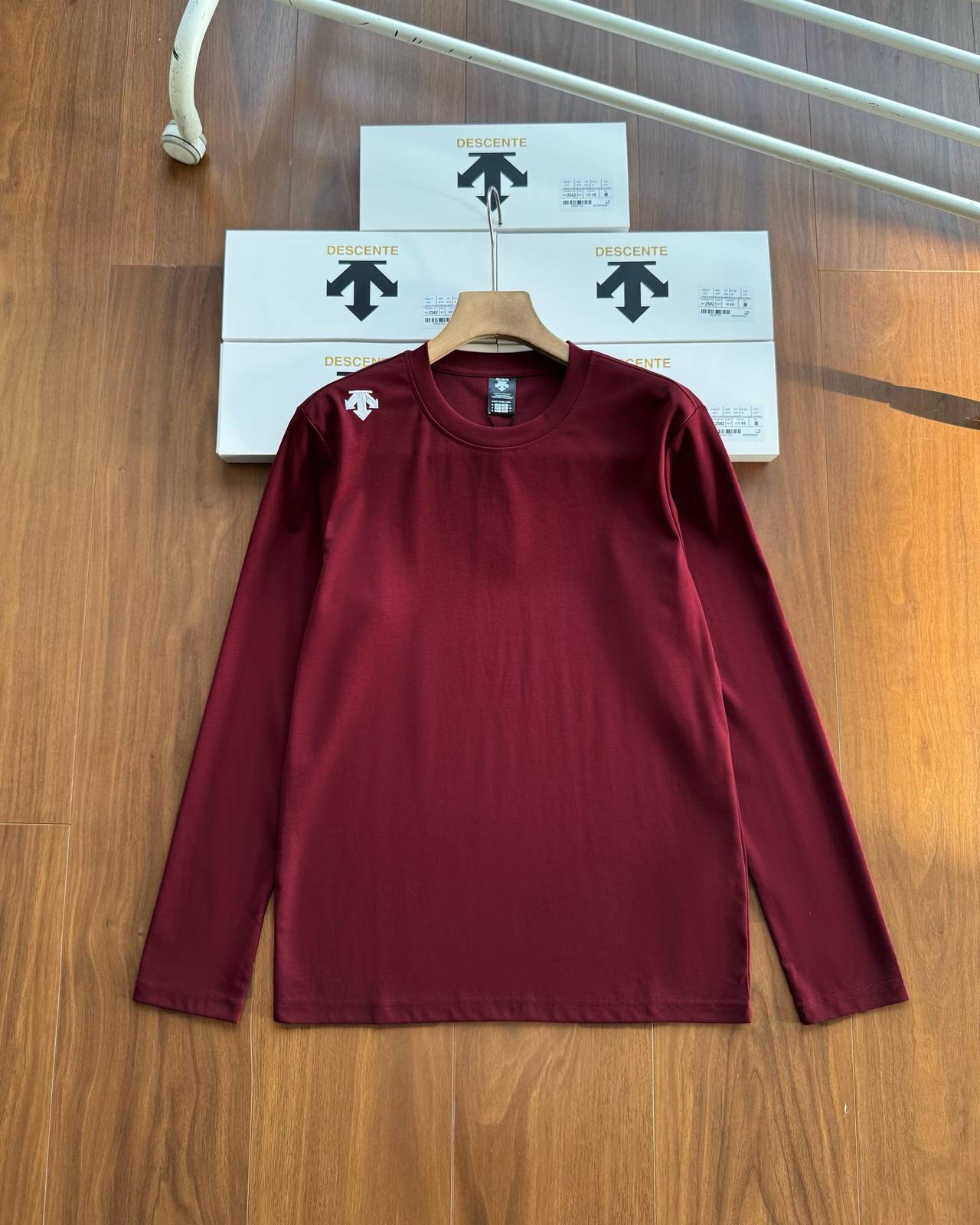 DESCENTE メンズ ロンT 長袖Tシャツ クルーネック 袖リブ ロゴ刺繍 オーバーサイズ 美シルエット ブラック ホワイト グレー - 画像 7