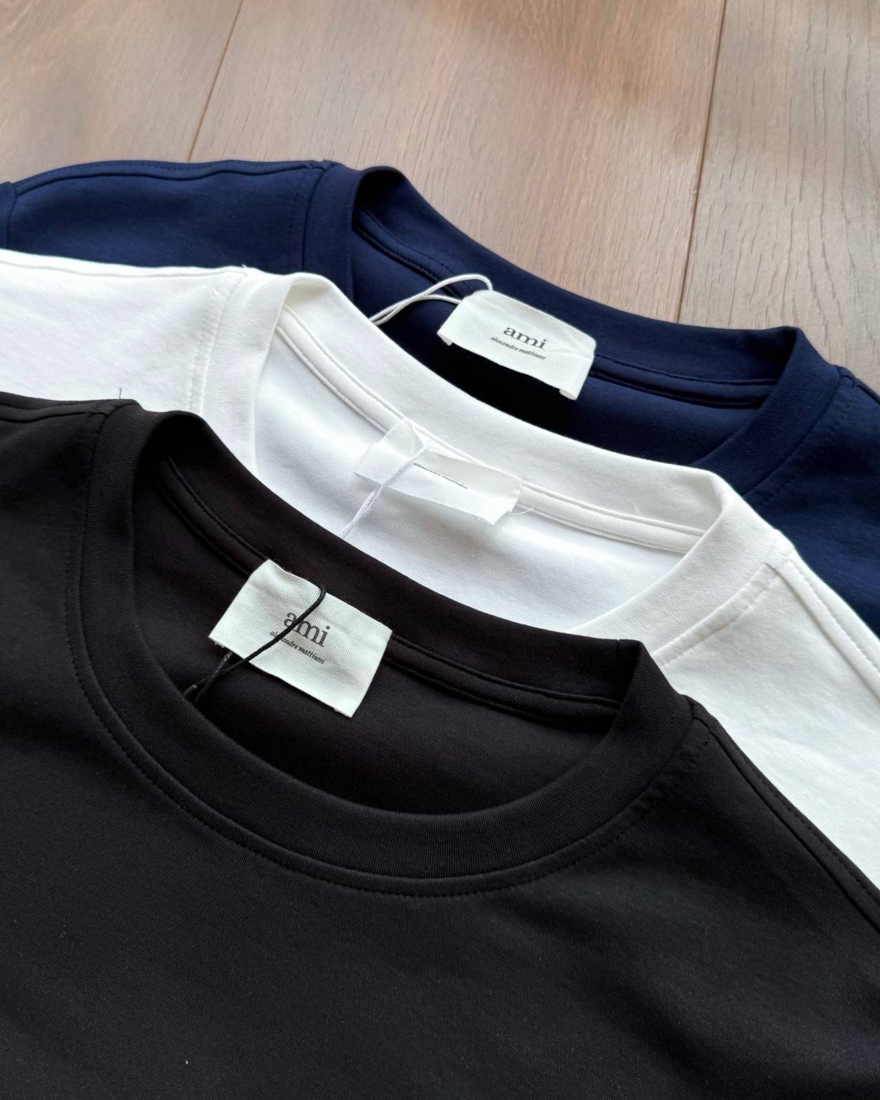 AMI PARIS アミパリ メンズ ロンT 長袖Tシャツ クルーネック 袖リブ ロゴ刺繍 オーバーサイズ ブラック ホワイト - 画像 7