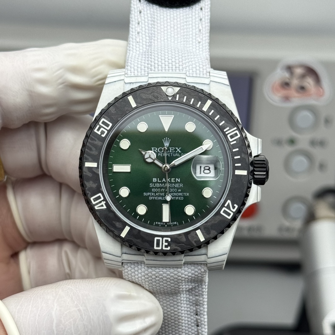 Rolex ロレックス【2024最新】26サイズ収納ケース✨ 大容量・多機能デザイン🎯 9点画像で詳細確認🖼️ 整理整頓マストアイテム💝 便利な収納ソリューション📦