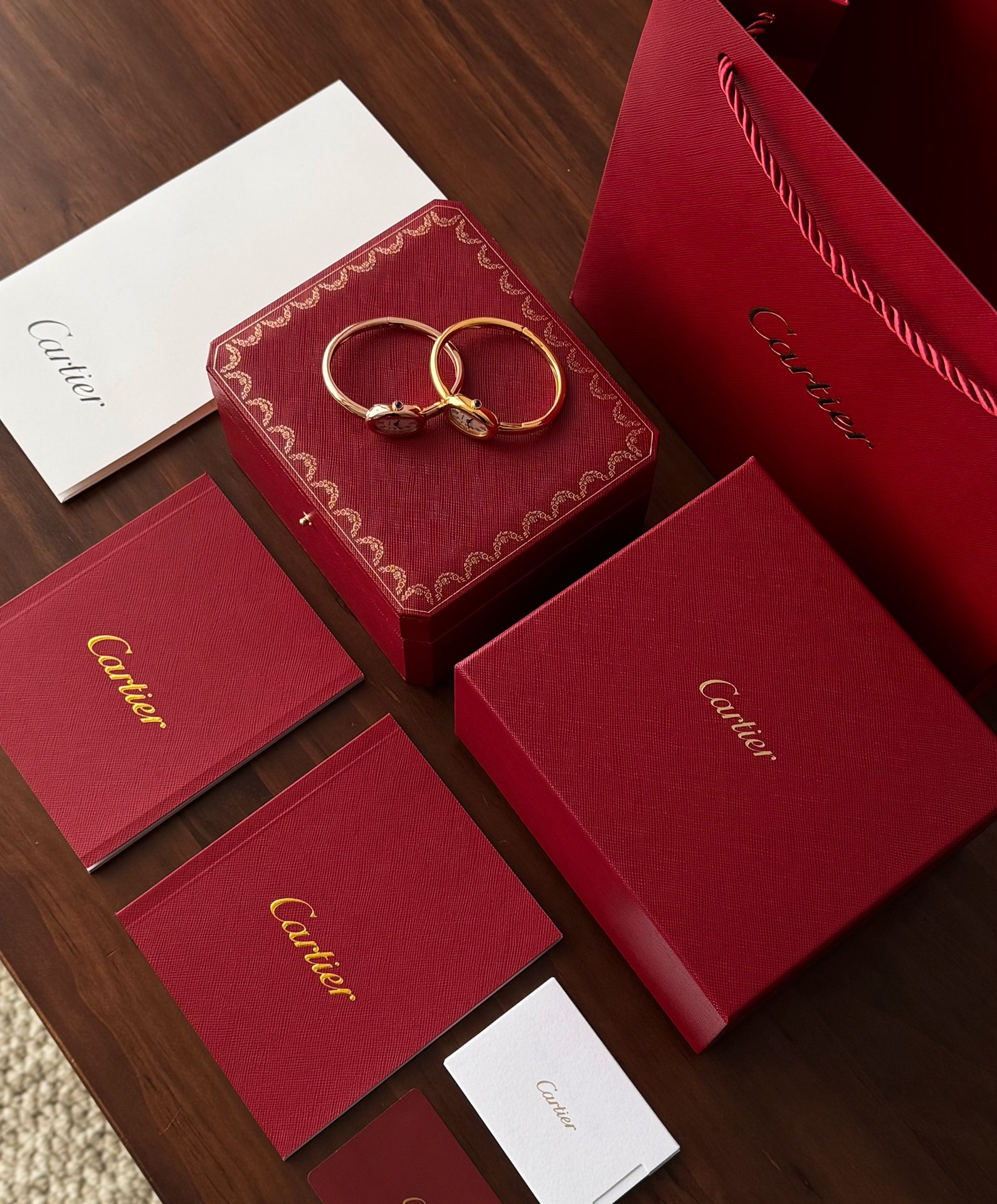 Cartier カルティエ💎【カーティエ 時計】 人気モデル ラグジュアリー 高級腕時計✨ メンズ レディース🕰️ ギフト🎁 9点画像付き