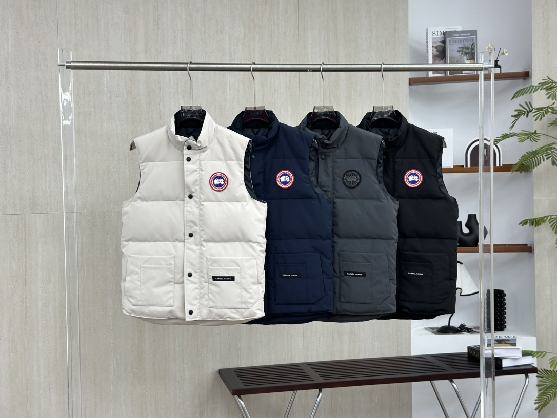 CANADA GOOSE（カナダグース）