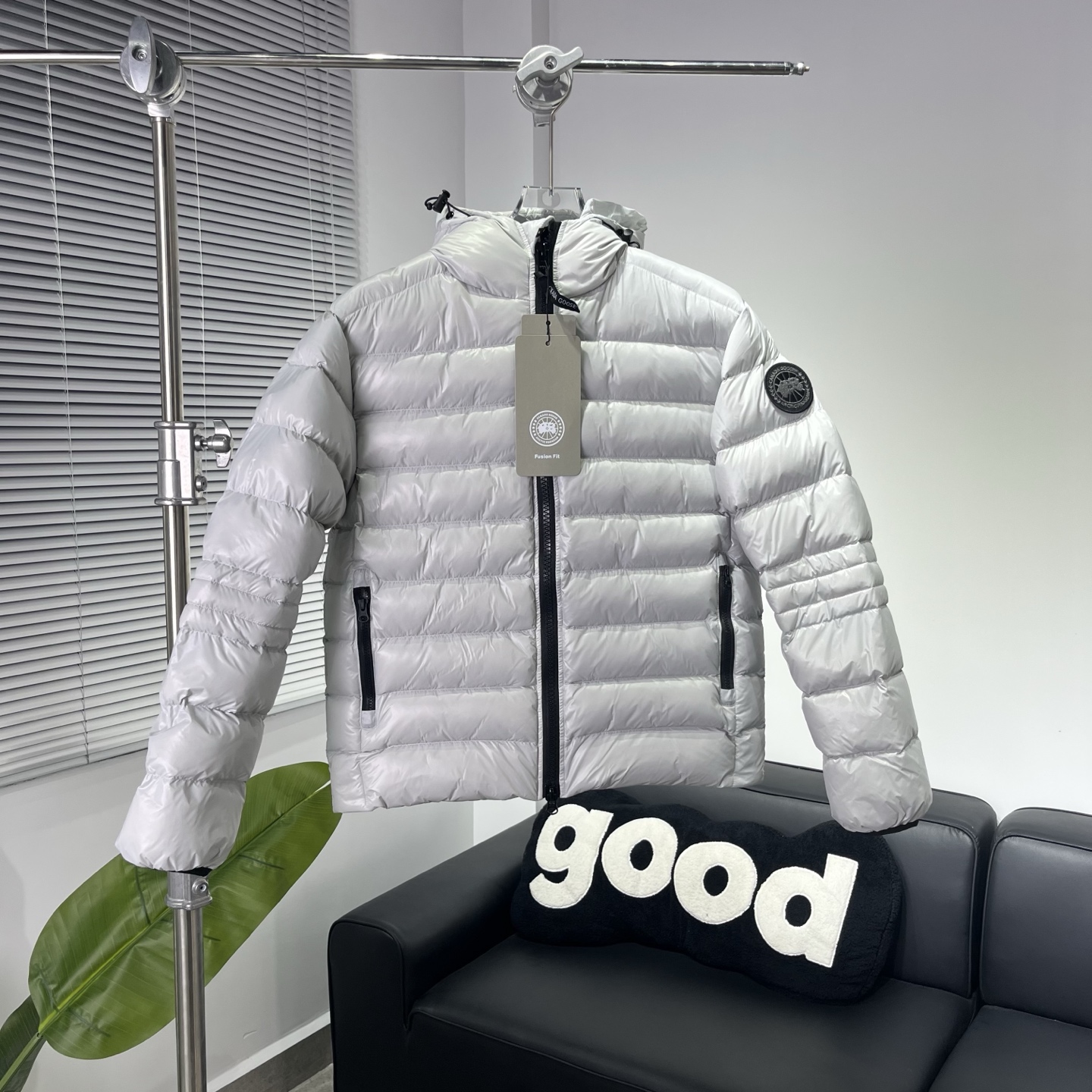 CANADA GOOSE（カナダグース）🛍️✨カナダグース ダウンフード付きロングコート 防寒 レディース 秋冬アウター🧥👜