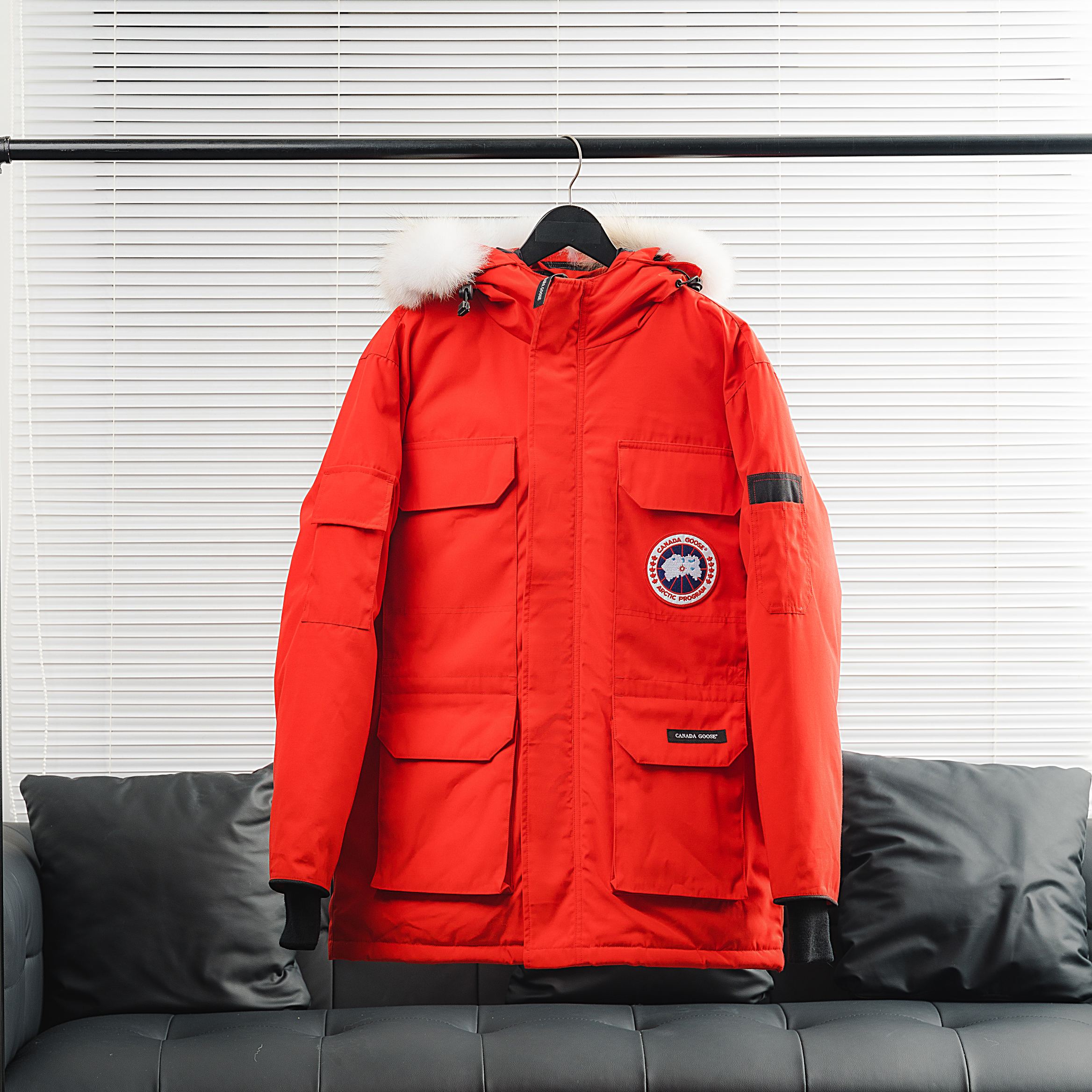 CANADA GOOSE（カナダグース）【超美品】カナダグース ダウンコート レディース ロングコート 防寒 アウトドア 🧥✨🛒🔥