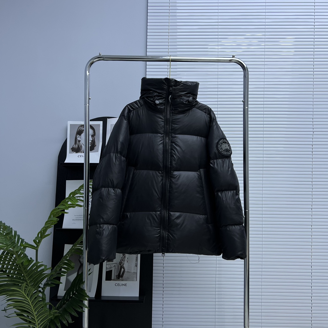 CANADA GOOSE（カナダグース）【】カナダグース ダウンフィルコート レディース ロングパーカー 防寒 アウトドア 🛒✨❄️🔥