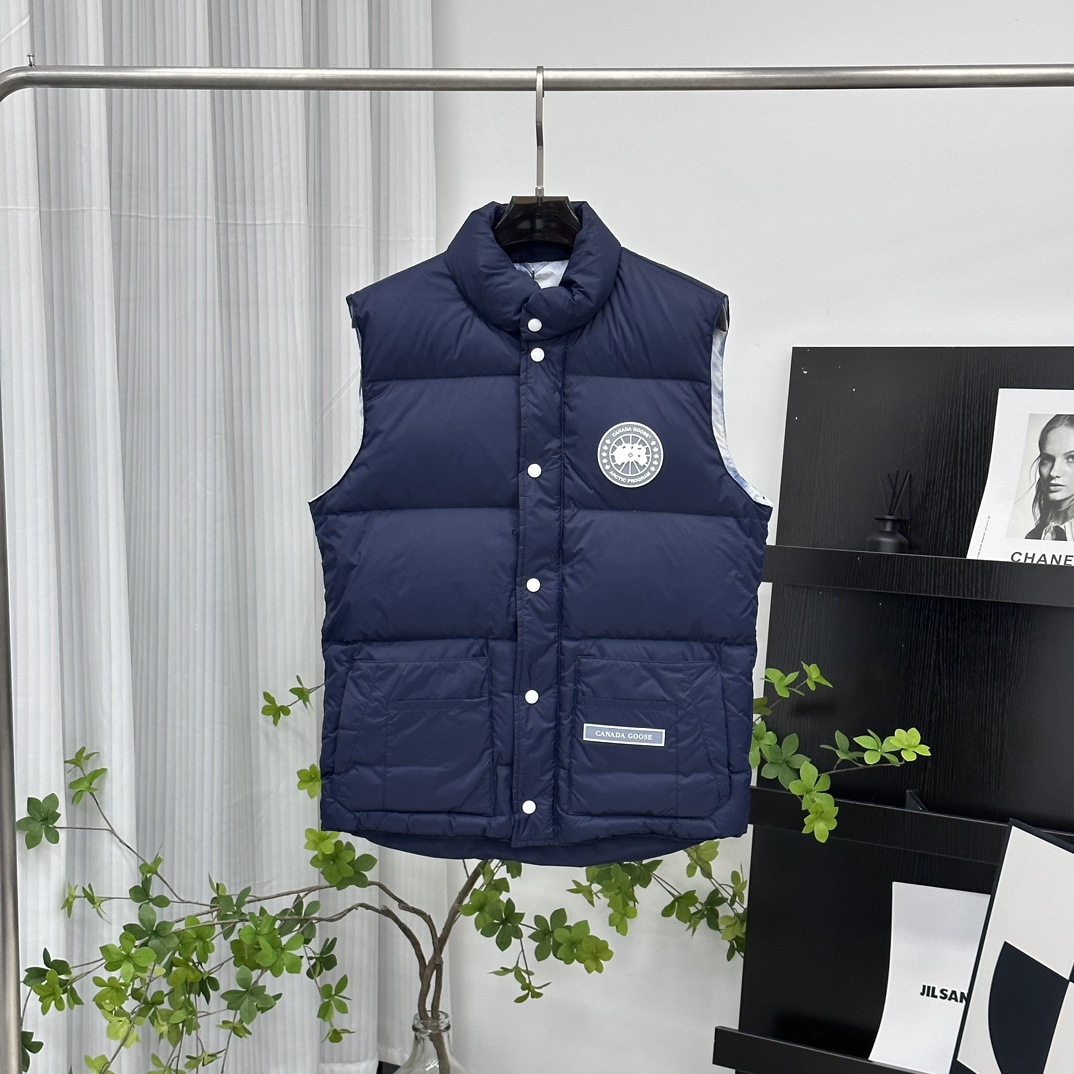 CANADA GOOSE（カナダグース）🛍️✨【超目玉】カナダグース ダウンジャケット レディース ロングコート 防寒 アウトドア 🎿🧥