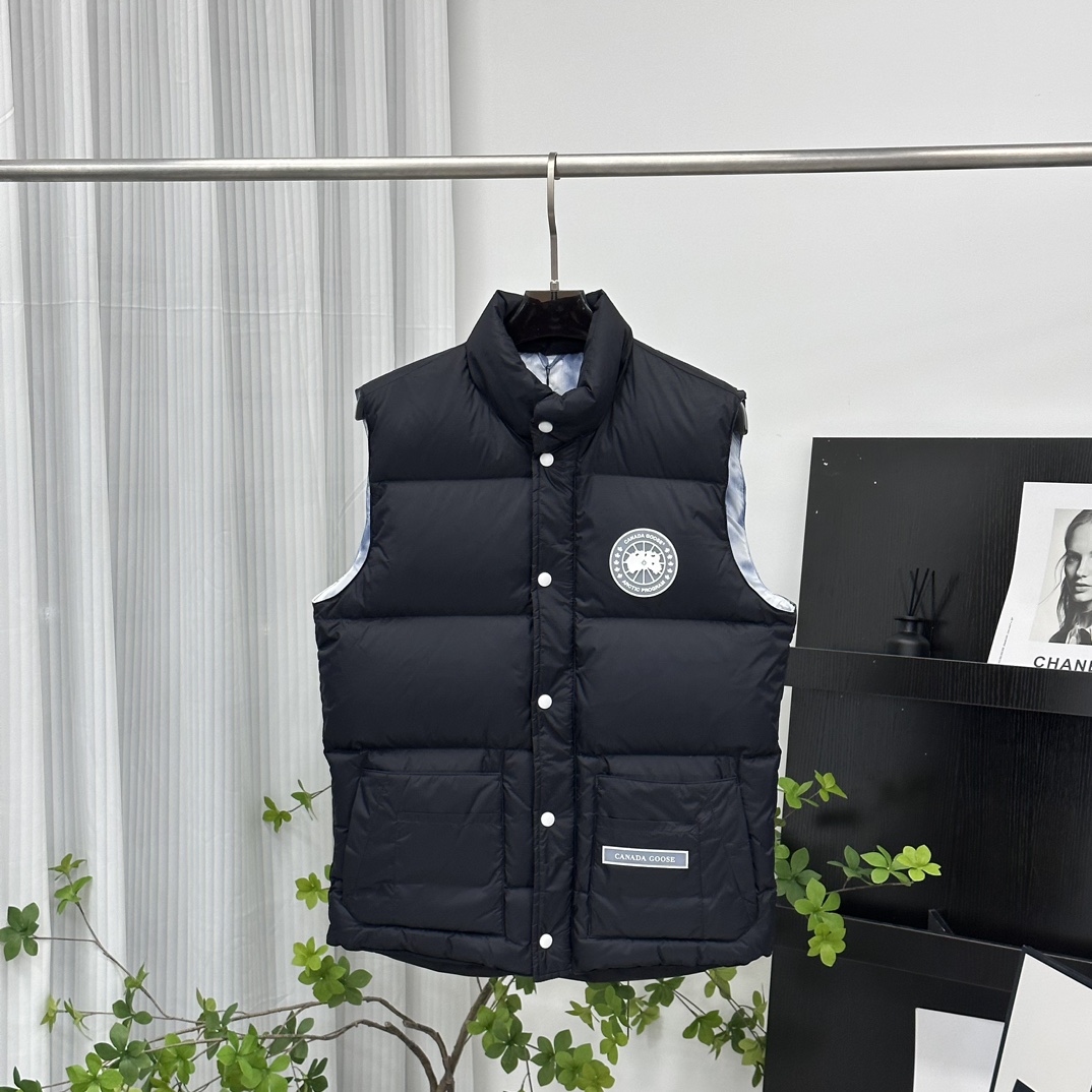 CANADA GOOSE（カナダグース）🛍️✨【】カナダグース ダウンベスト レディース 人気モデル 防寒 軽量 プレゼントに最適🎁🧥