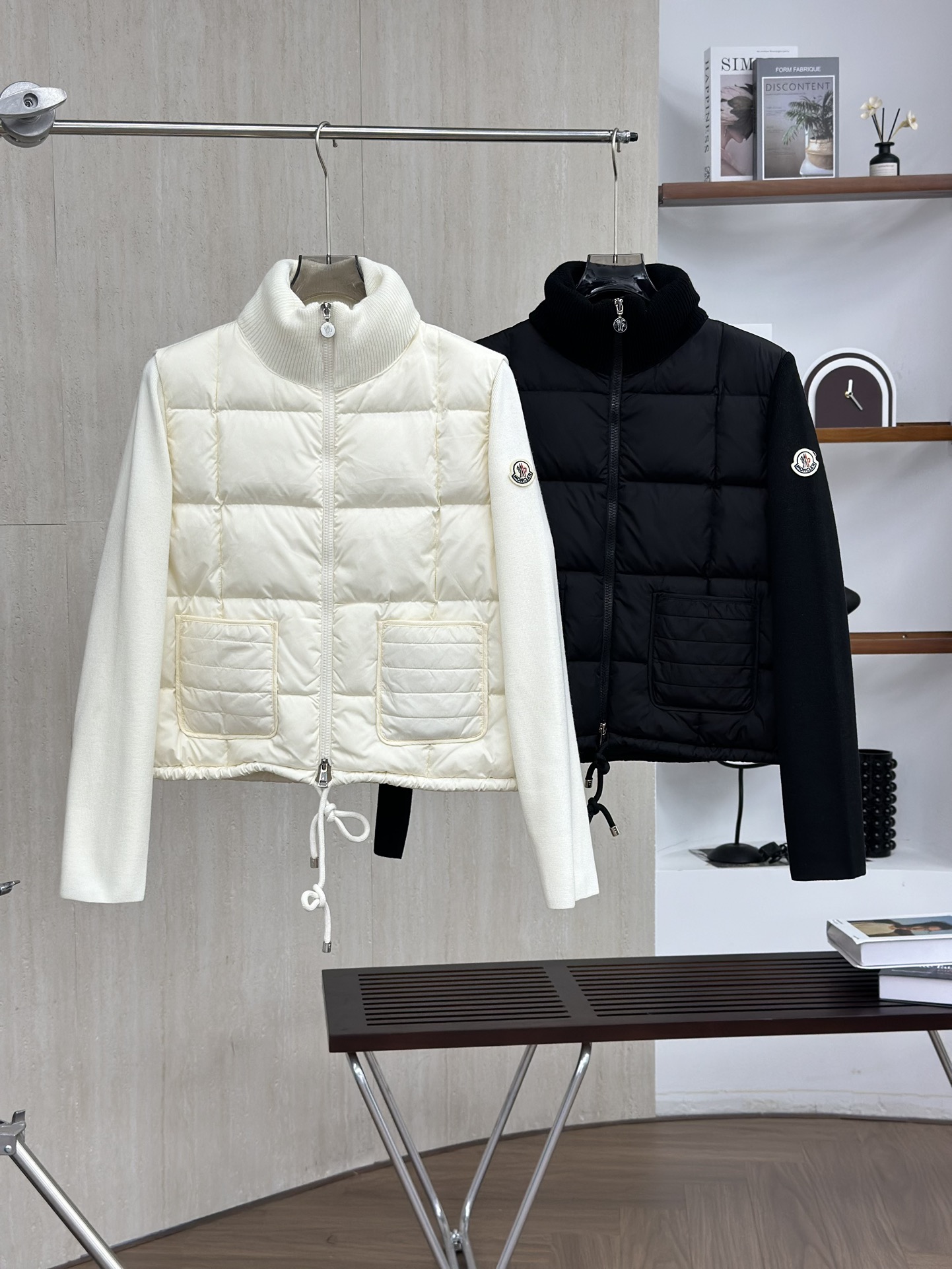 Moncler モンクレール【新作】モンクレール ダウンジャケット 2024年秋冬 レディース✨ 大人気ロング丈 軽量&高保温🥰 4点画像🖼️ 限定モデル💖