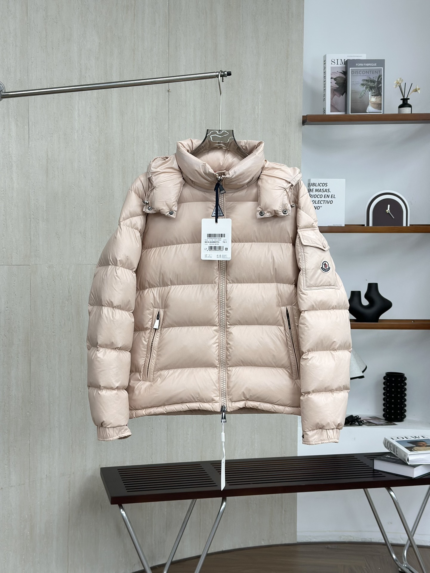 Moncler モンクレール【MONCLER】モンクレール ダウンジャケット 人気モデル✨ 秋冬必須🎯 高品質 保温性◎ 6点画像🖼️ 限定✨