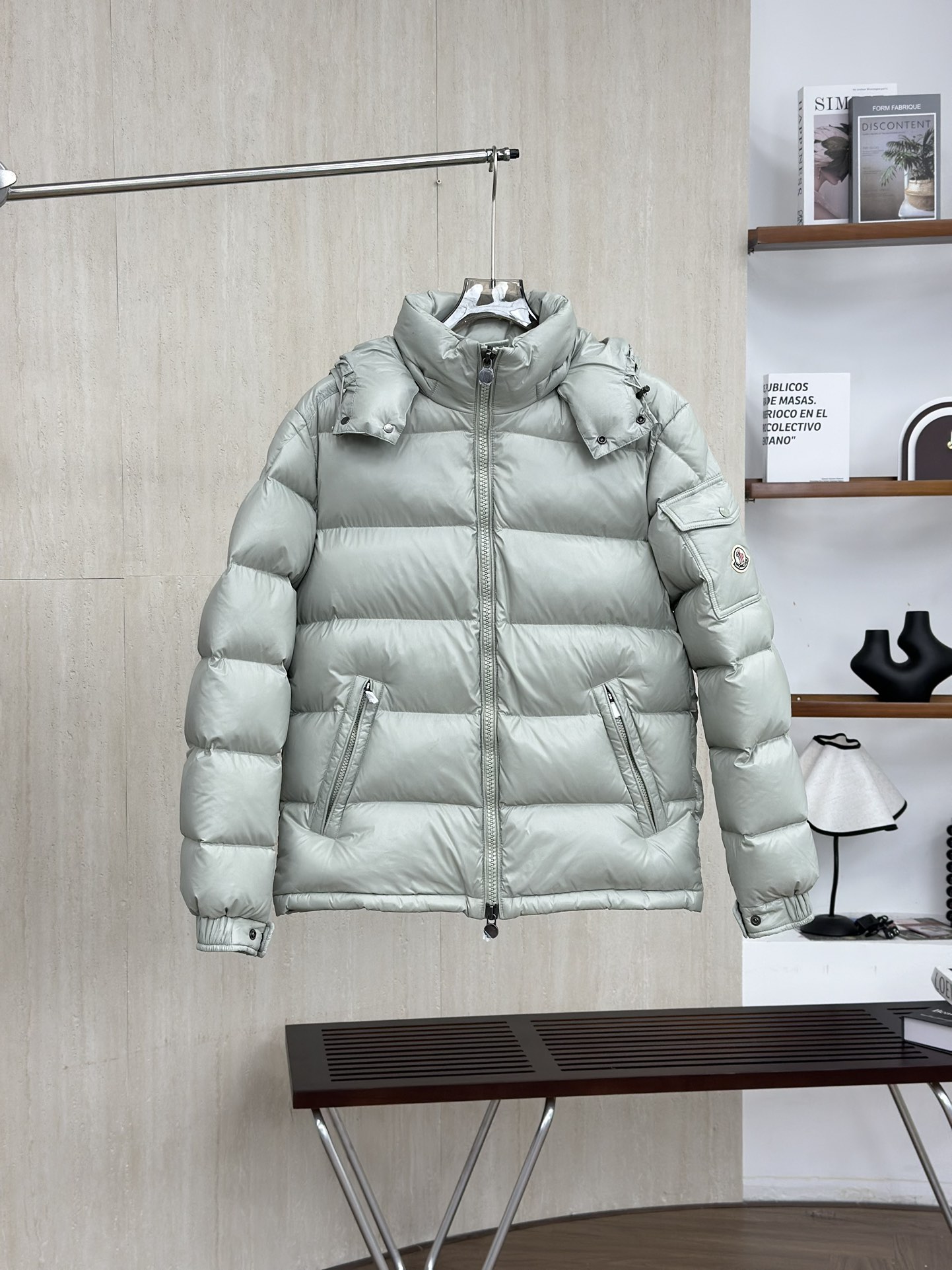 Moncler モンクレール【新作】モンクレール ダウンジャケット レディース✨ 秋冬必須アイテム🕊️ 高品質素材☁️ 大人気モデル🔥