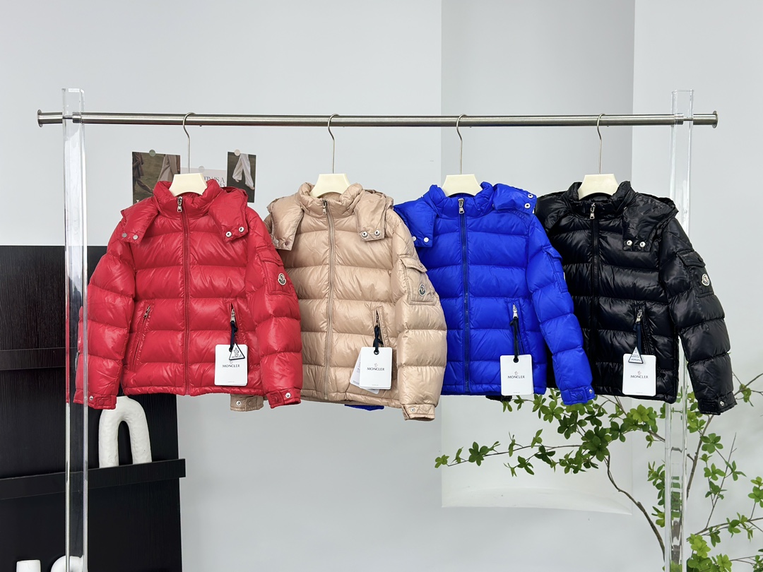 Moncler モンクレール【新作】モンクレール ダウンジャケット レディース✨ 秋冬必須🎯 高級素材使用❄️ 4点画像有🛍️